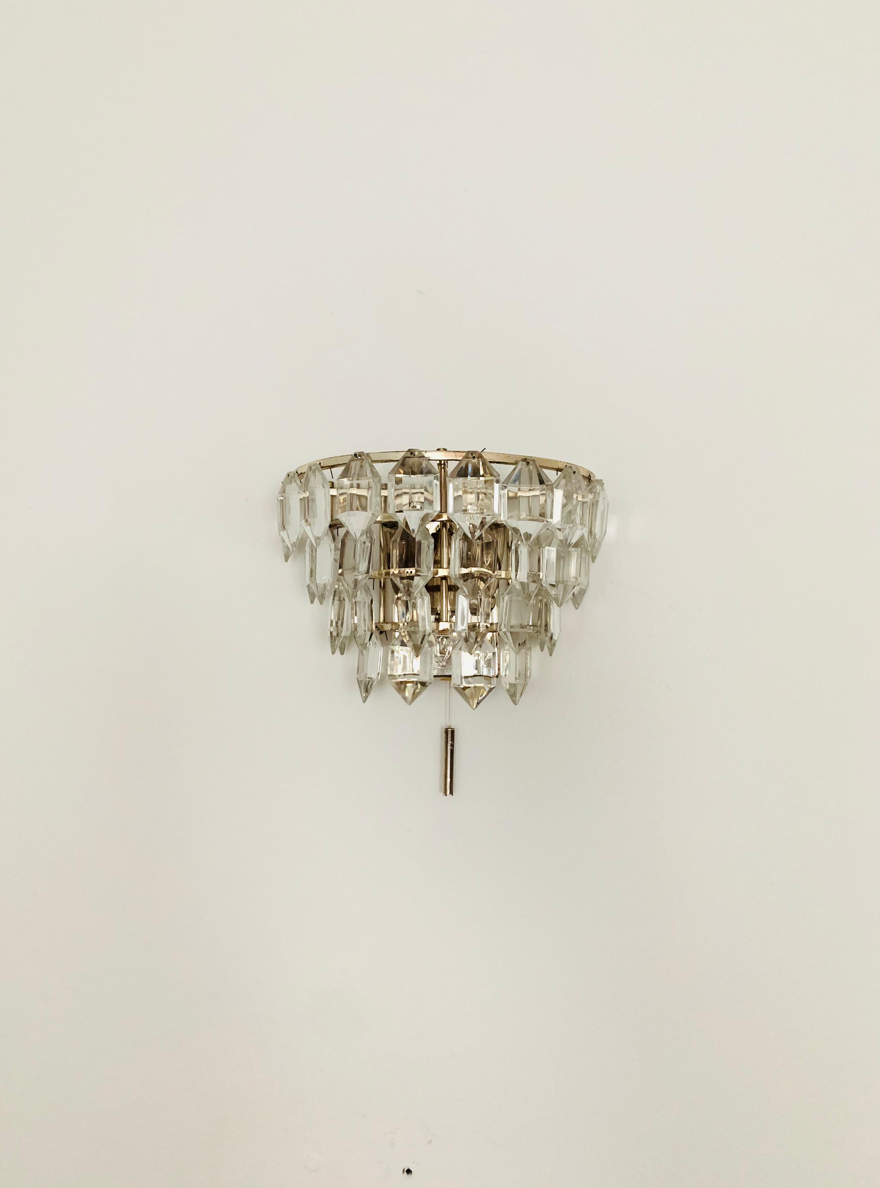 Lámpara de pared de cristal by Bakalowits Moderno de mediados de siglo en venta