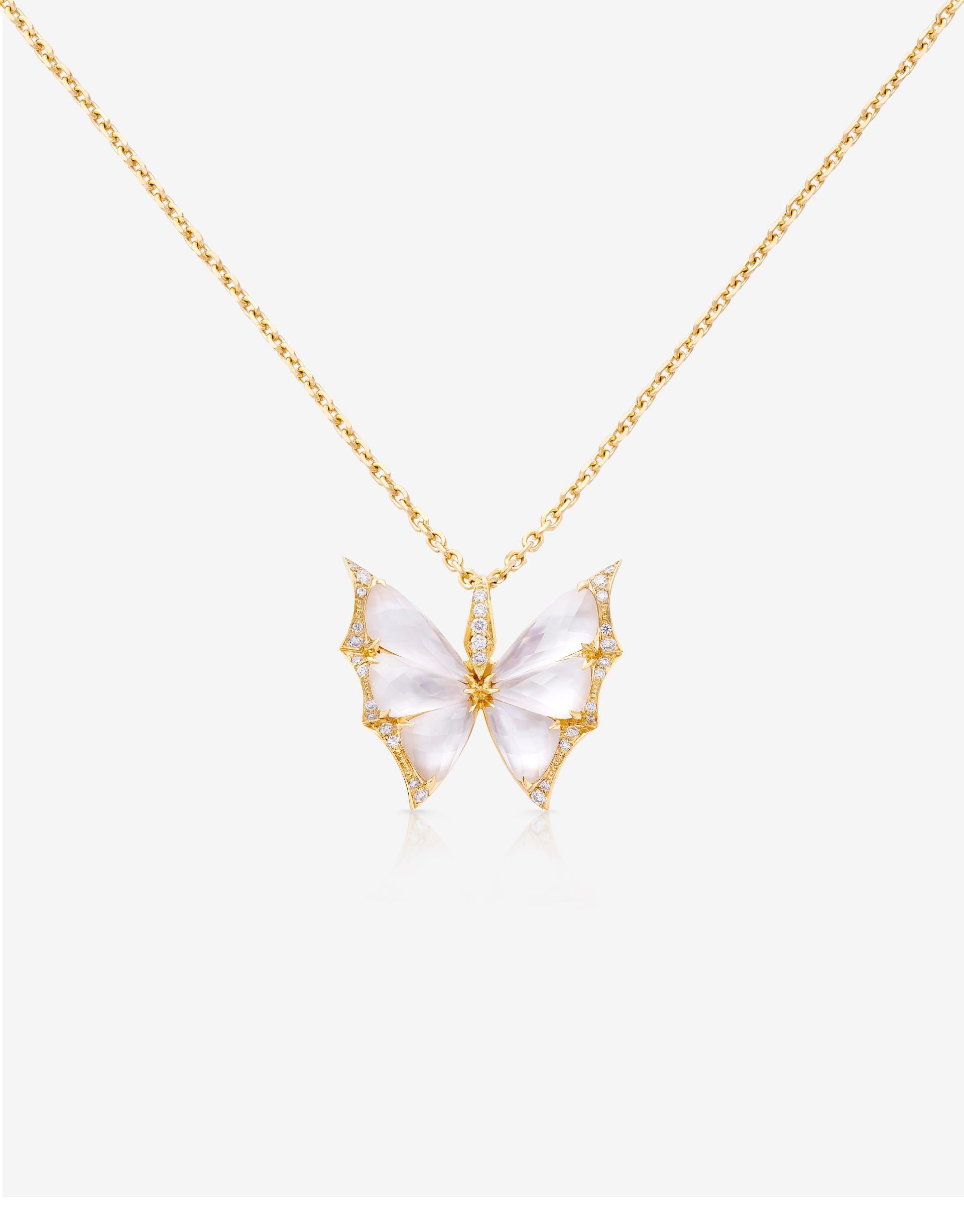 Round Cut Crystal Haze Pendant - 18 Carat Yellow Gold and Mother of Pearl For Sale