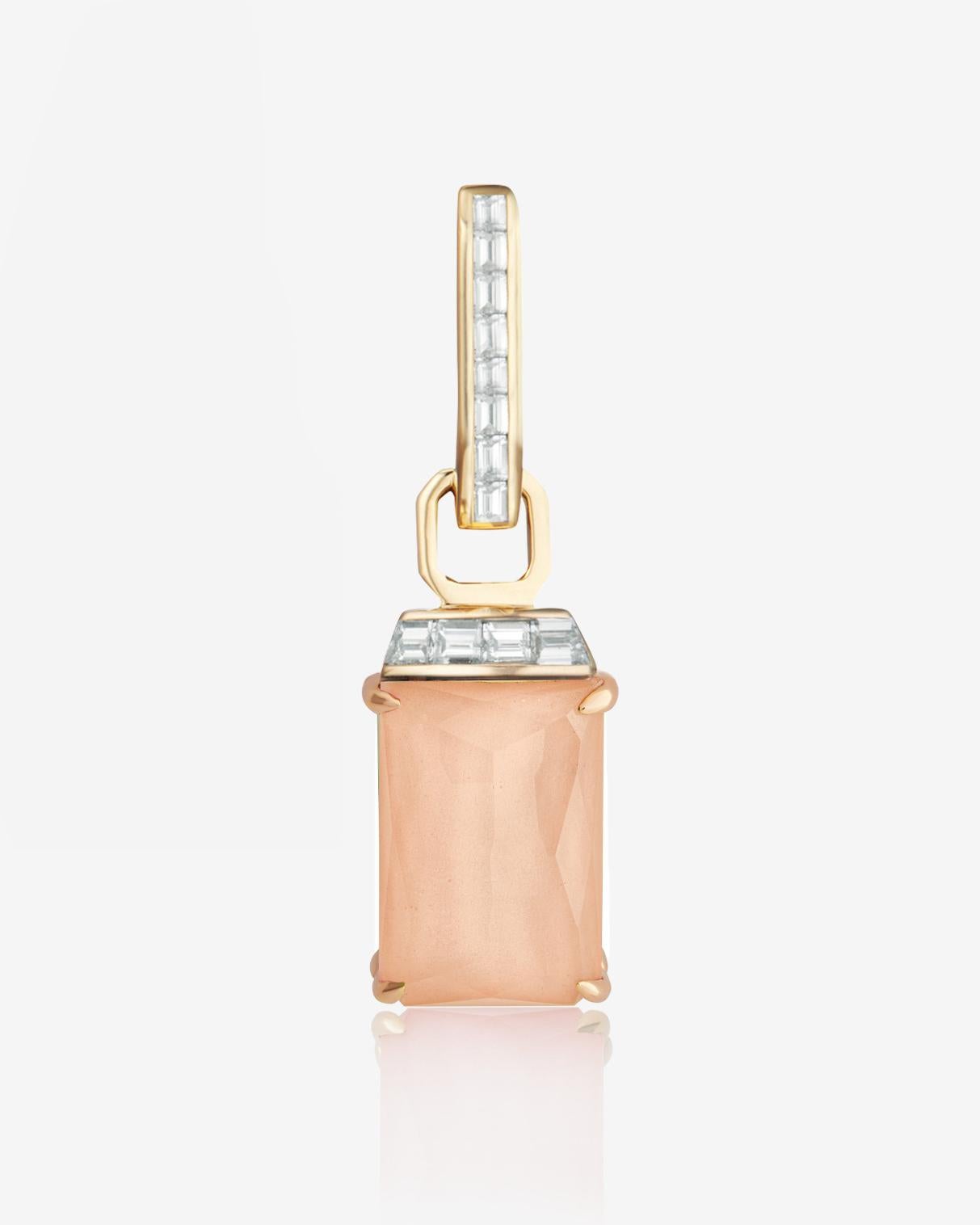 Crystal Haze Tablet Twister-Ohrringe - 18 Karat Gelbgold & Weißer Diamant (Zeitgenössisch) im Angebot