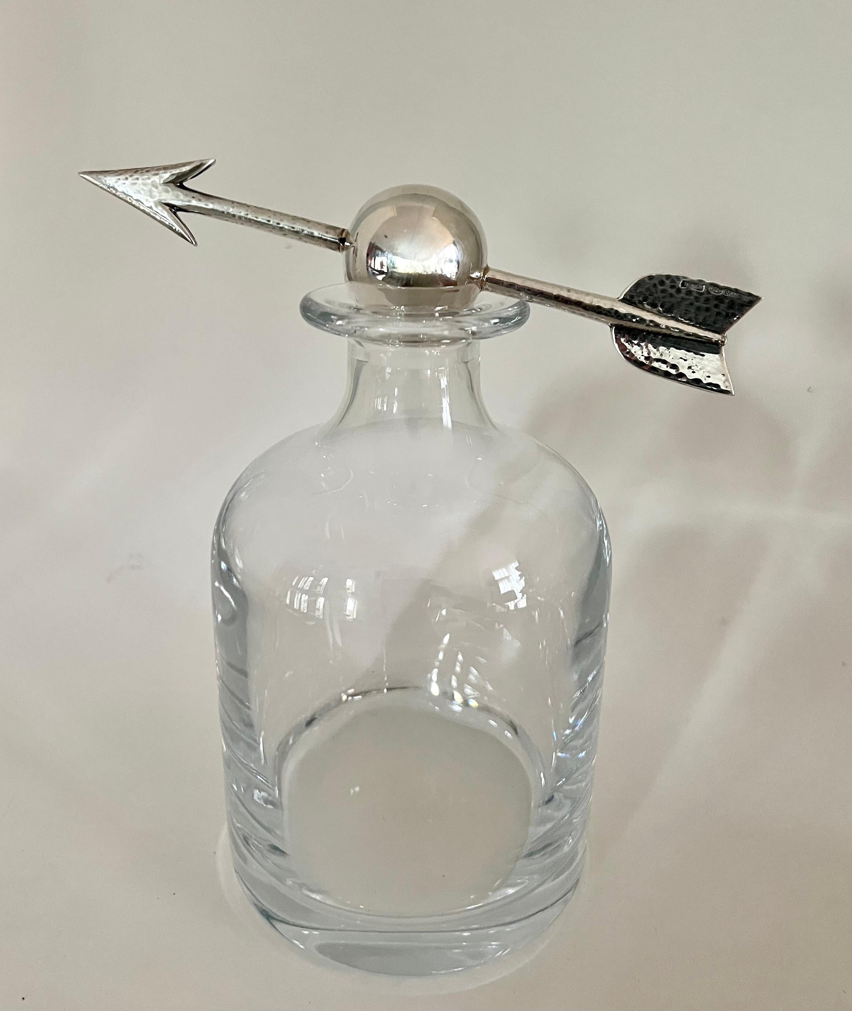 Crystal Italian Pampaloni Decanter with Hammered Silver Ball and Arrow Stopper In Good Condition In Los Angeles, CA