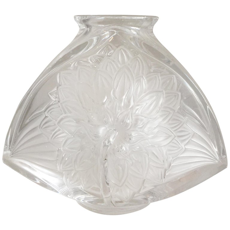 Crystal Lalique Vase "Dahlia" at 1stDibs