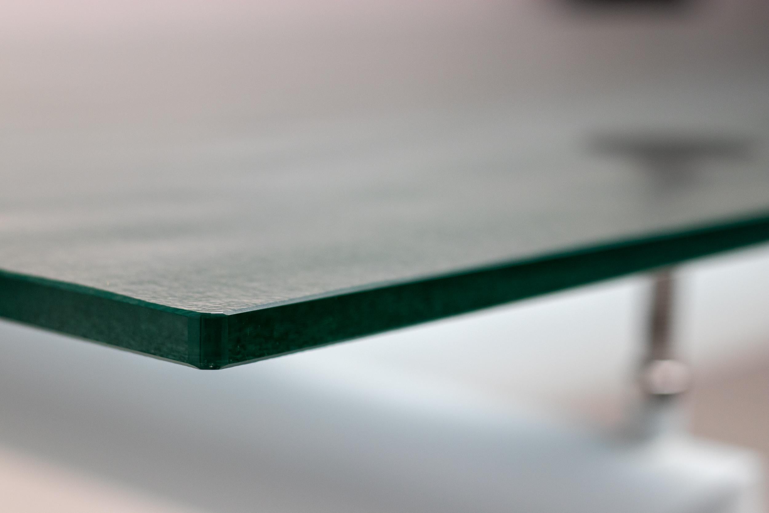 italien Table en cristal LC6 de Le Corbusier, Jeanneret et Perriand pour Cassina