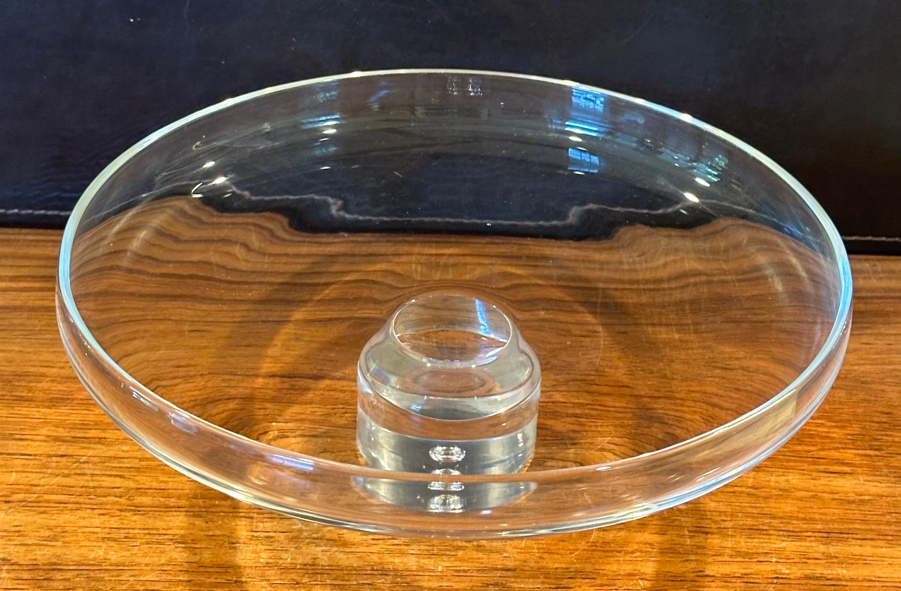 Bol de pedestal bajo de cristal de Steuben Glassworks Estadounidense en venta