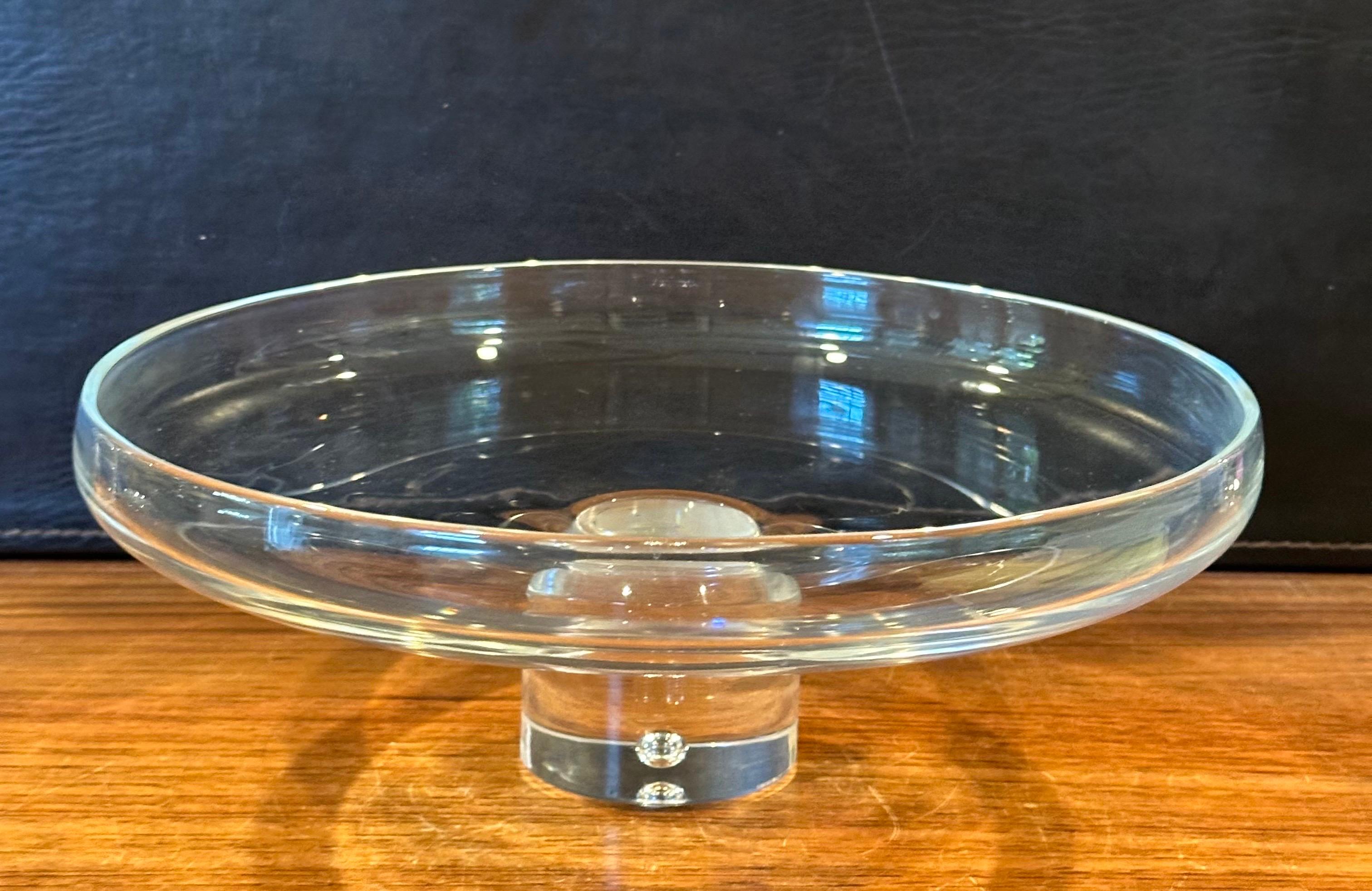 Bol de pedestal bajo de cristal de Steuben Glassworks en venta 2