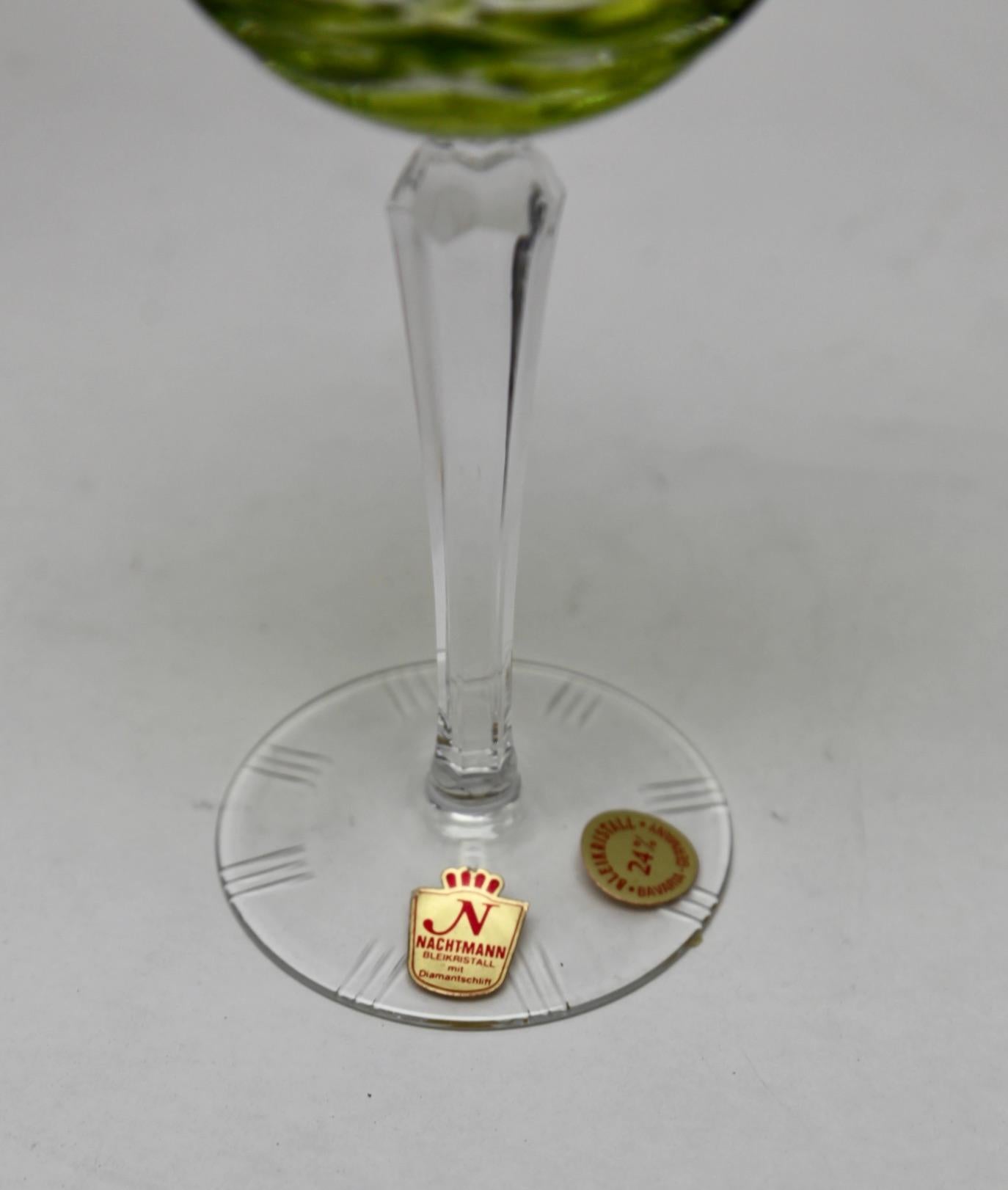 Set aus 6 Nachtmann Stem-Gläsern aus Kristallkristall mit farbigem Überzug, geschliffen und klar geschliffen (Deutsch) im Angebot