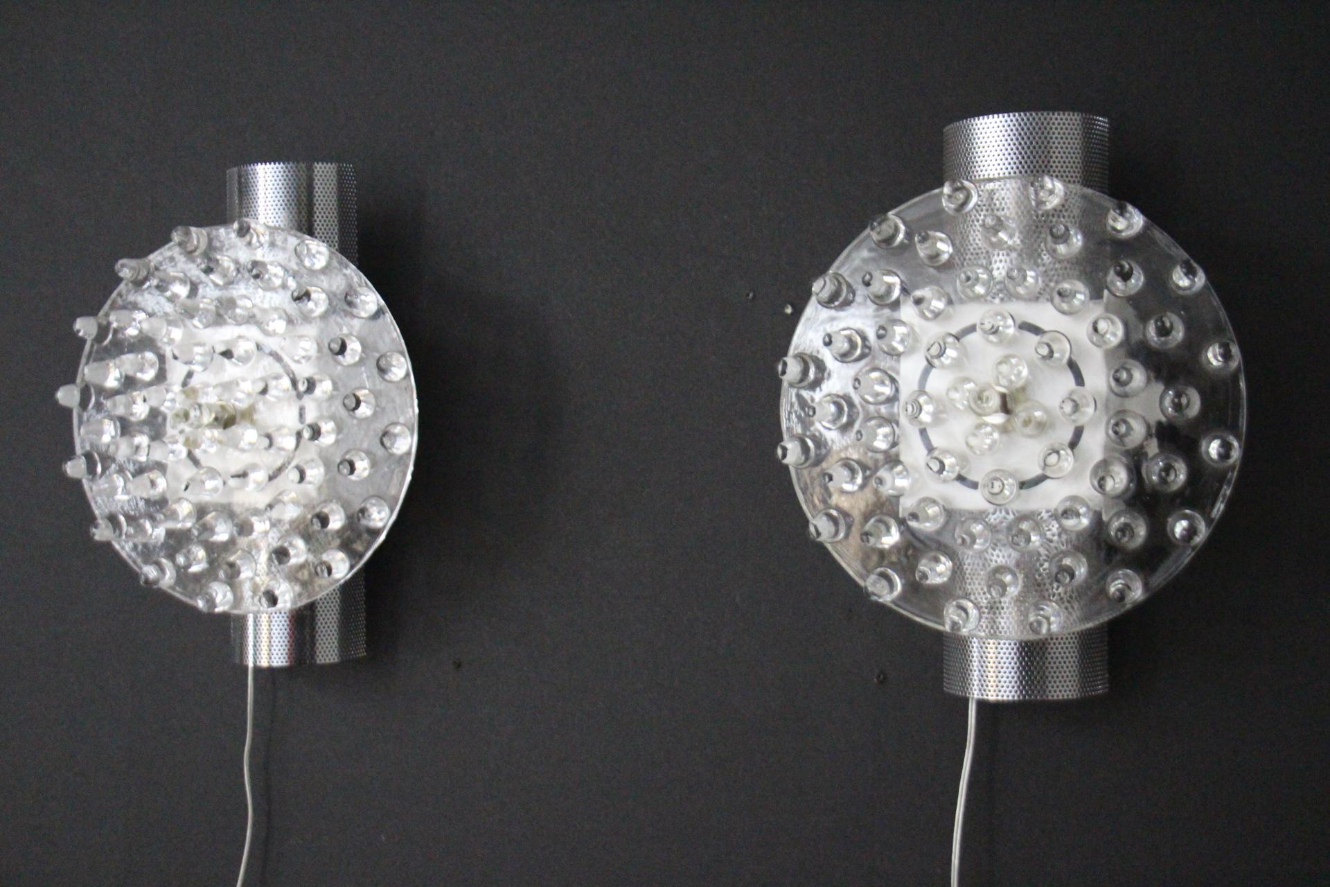 Italiano Cristallo  Luci da parete in vetro di Murano e argento a forma di disco grande in vendita