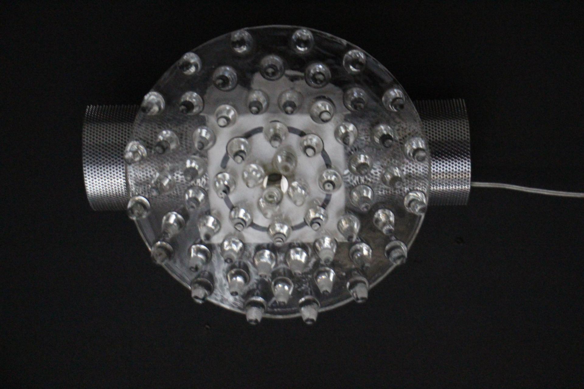 XXI secolo e contemporaneo Cristallo  Luci da parete in vetro di Murano e argento a forma di disco grande in vendita