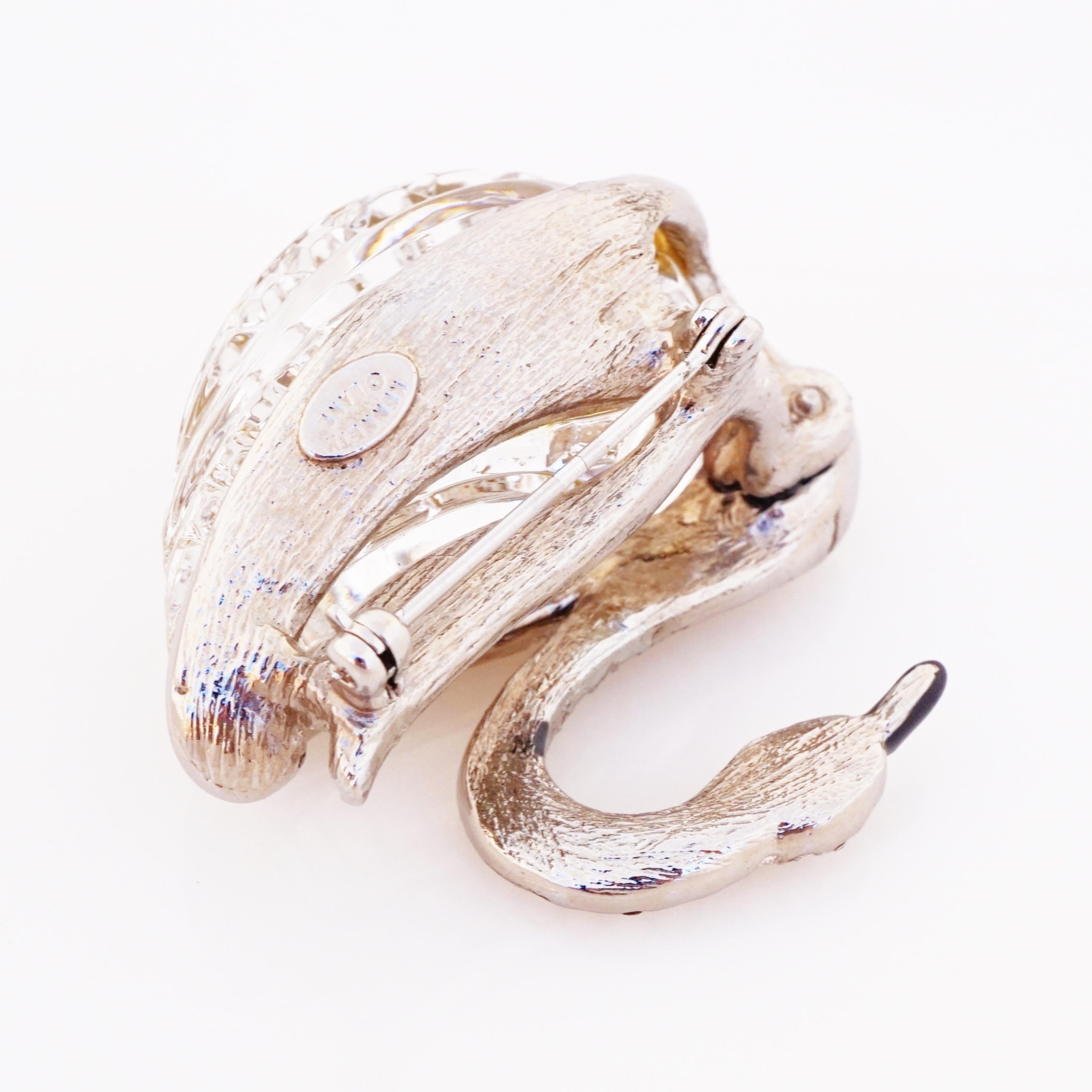 Crystal Pavé and Lucite Swan Brooch By Kenneth Jay Lane, 1980s For Sale 1