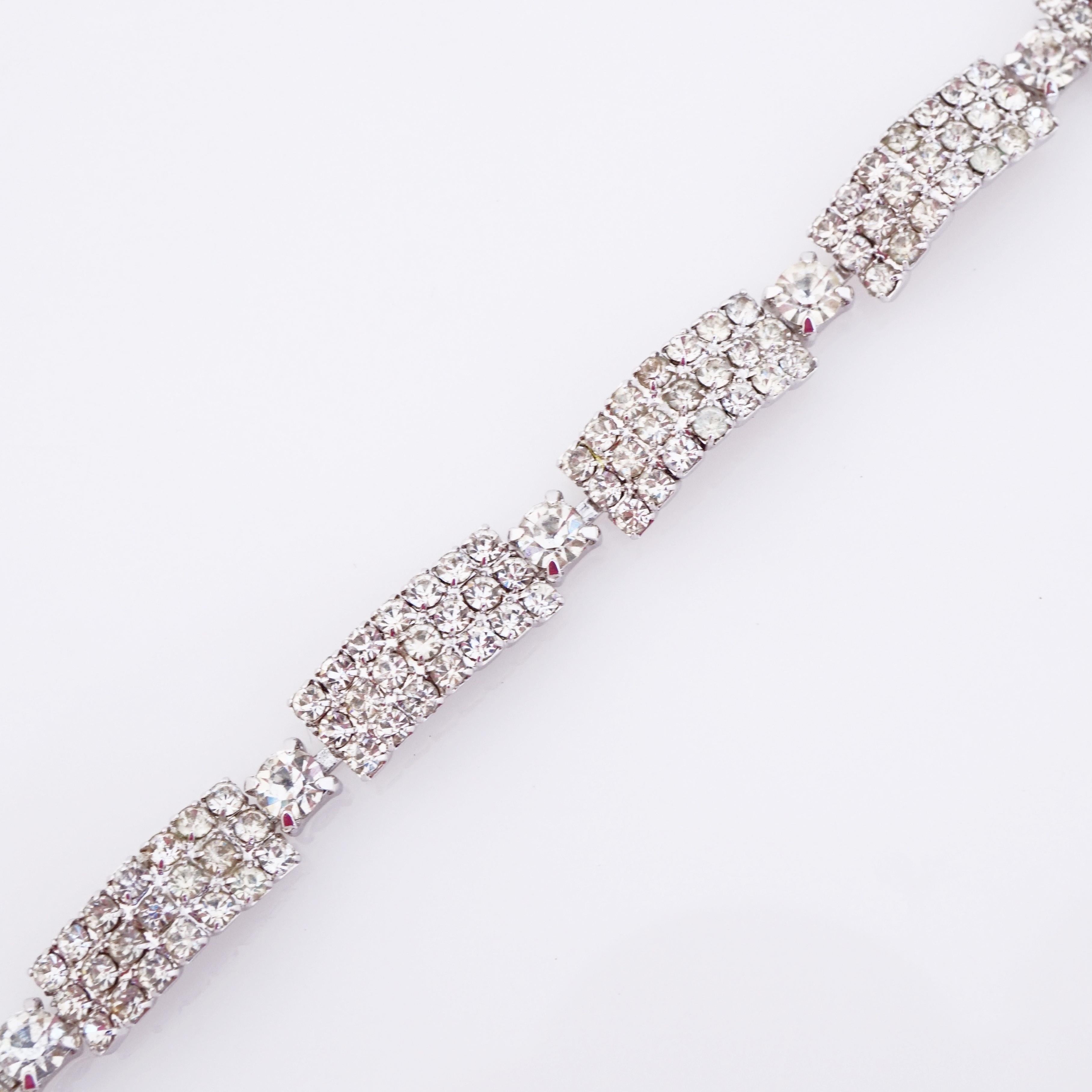 Modern Crystal Pavé Link Cocktail Bracelet By Weiss, 1950s For Sale