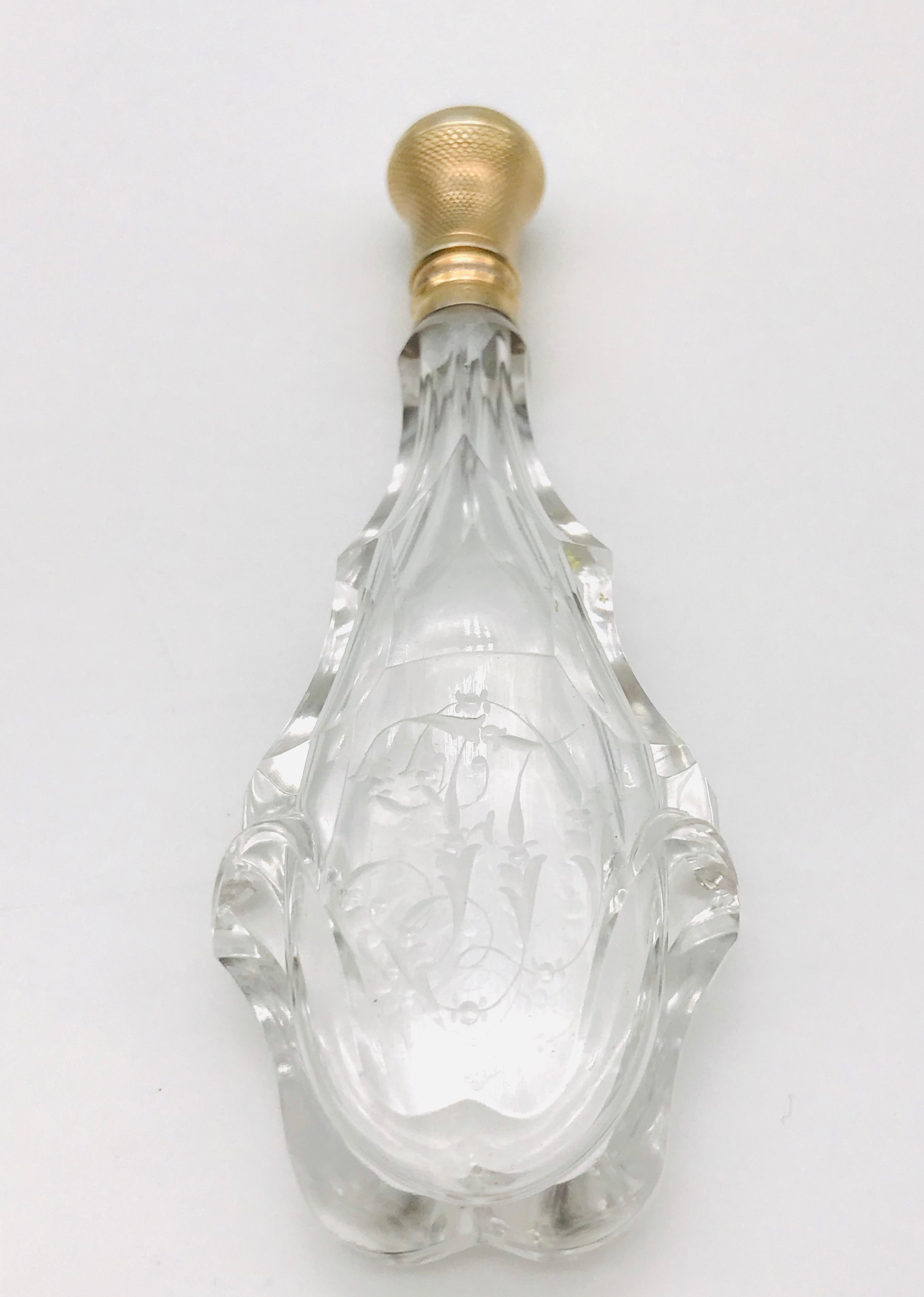 Crystal Perfume Bottle Charle X Period (1830)
Finely chiseled crystal. 
Blown, cut and chiseled glass.
Silver metal cap. 
Letter engraving JD 