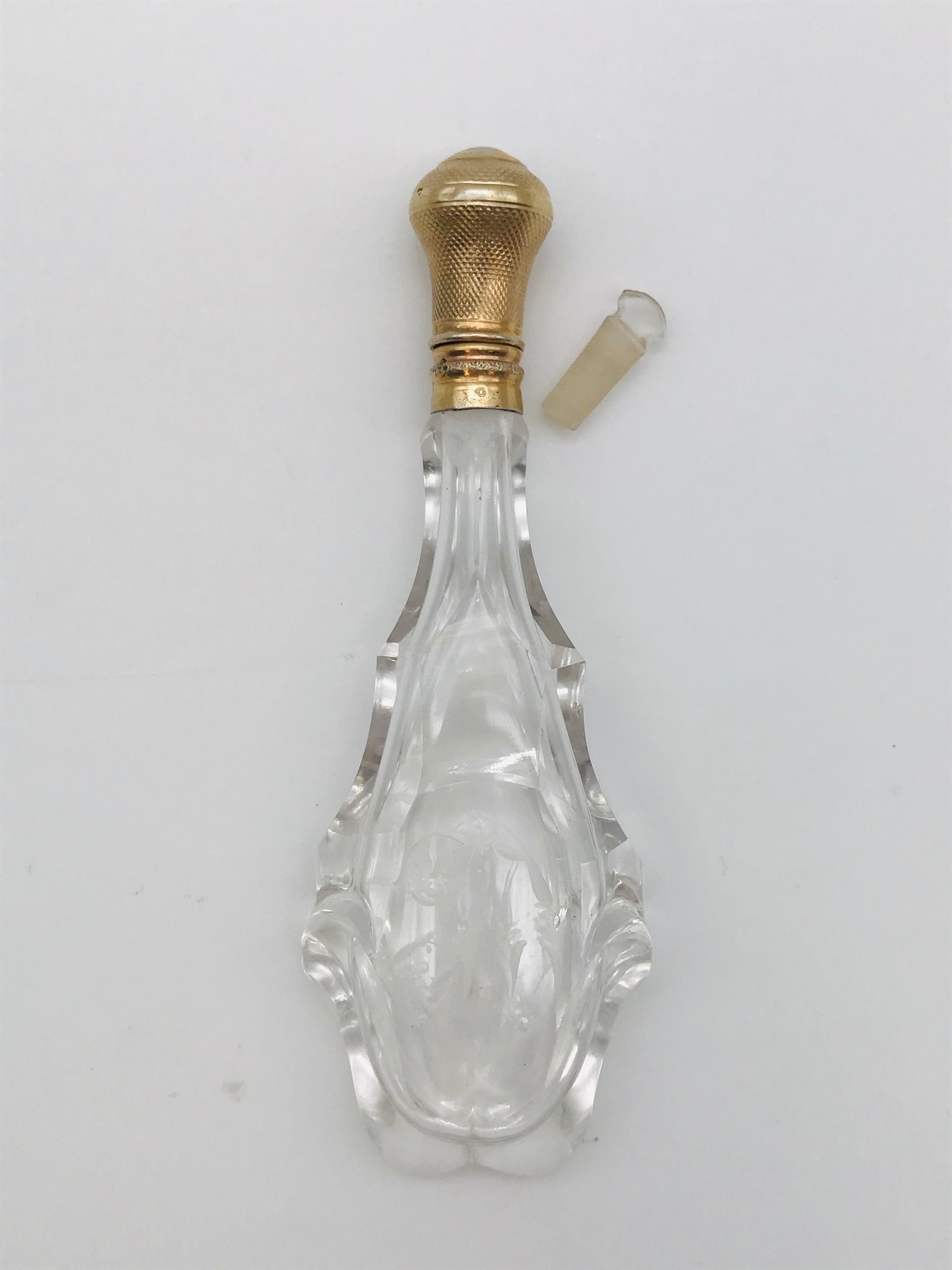 Romain classique Flacon à parfum en cristal Charles X Period en vente