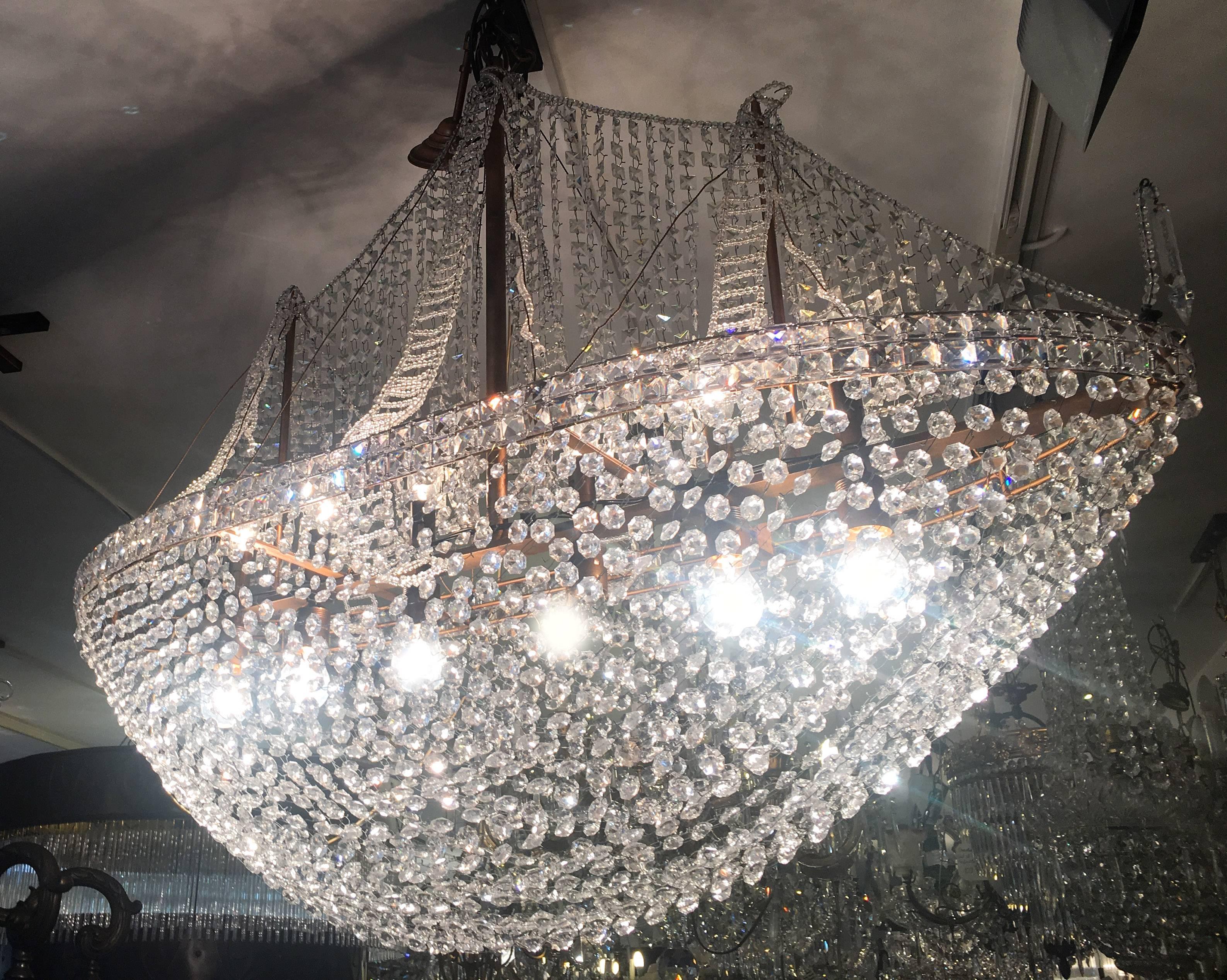 Crystal Pirate Ship Chandelier, Italy, 1950 In Good Condition In Budapest, HU