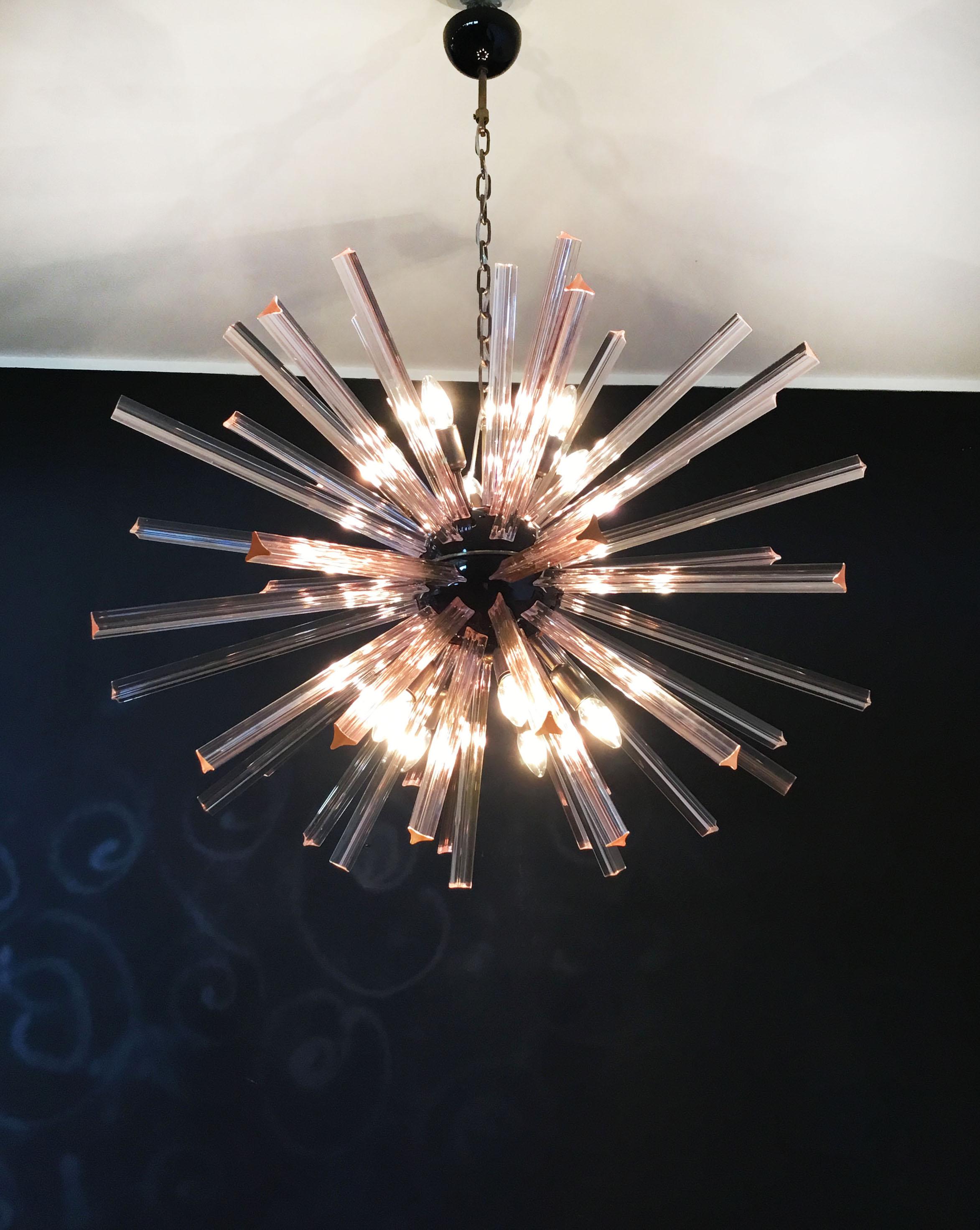 Lampadari Sputnik con prisma di cristallo - 50 prismi ROSA in vendita 10