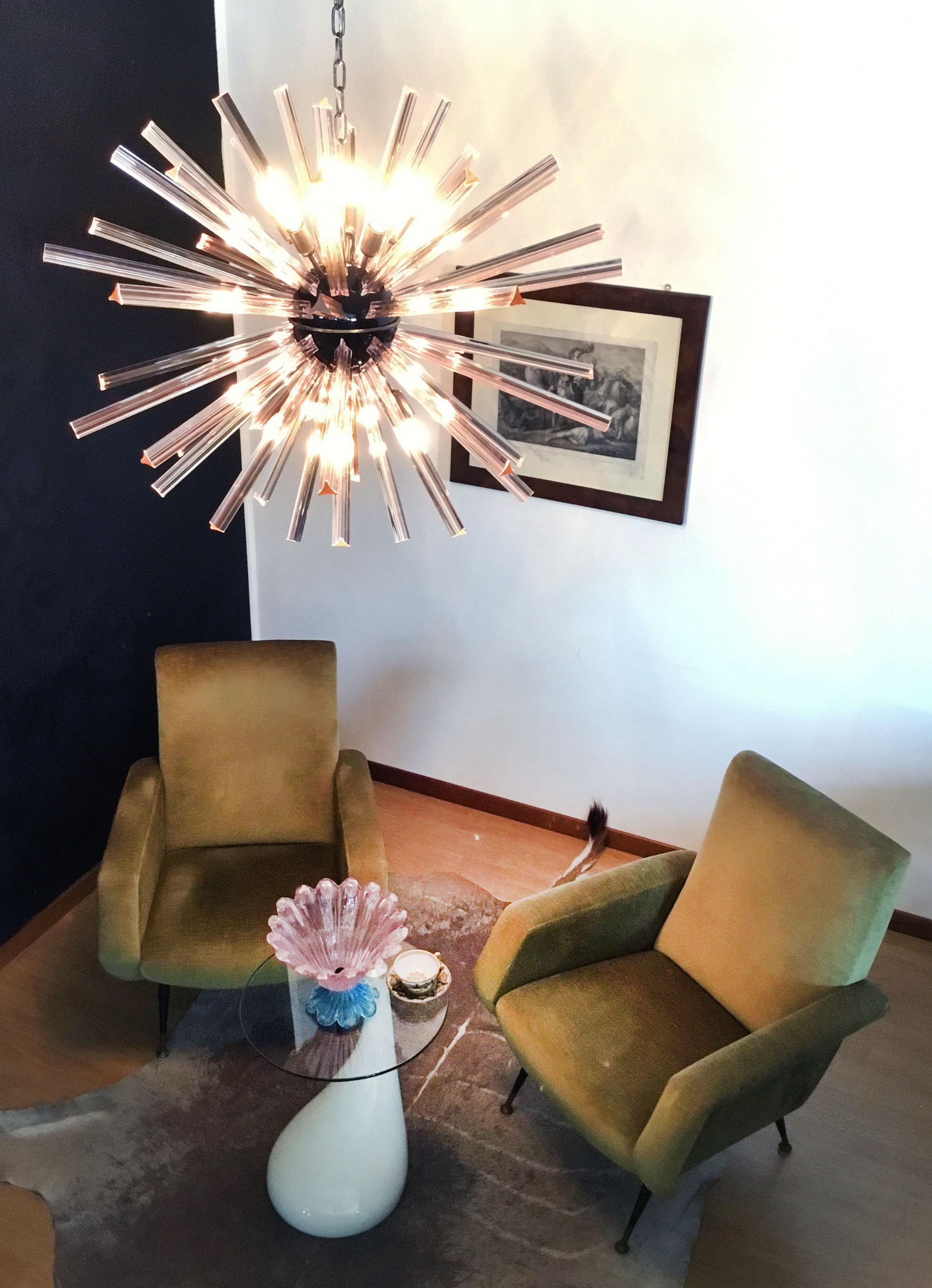 Italiano Lampadari Sputnik con prisma di cristallo - 50 prismi ROSA in vendita