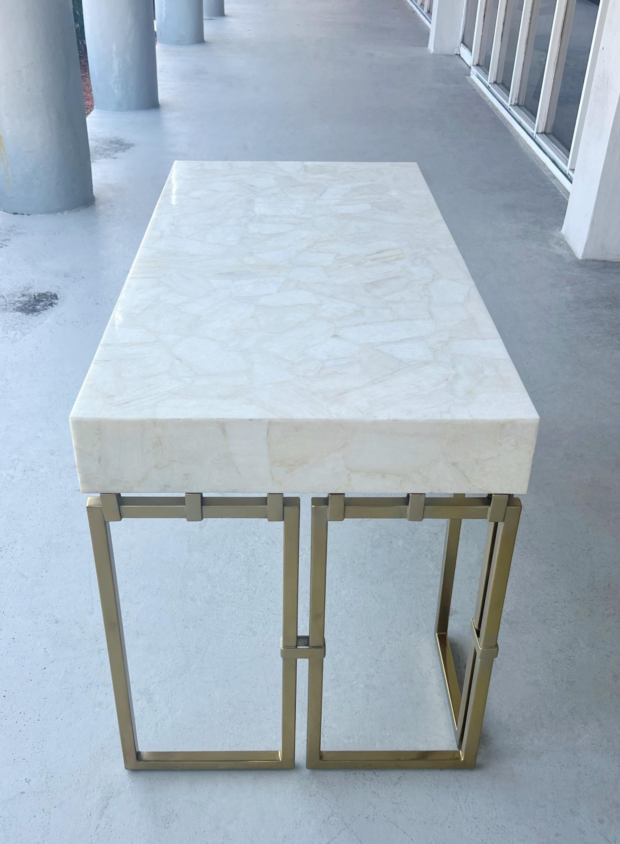 XXI secolo e contemporaneo Crystal Quartz and Brass Desk Writing Table by Pride Sasser in vendita