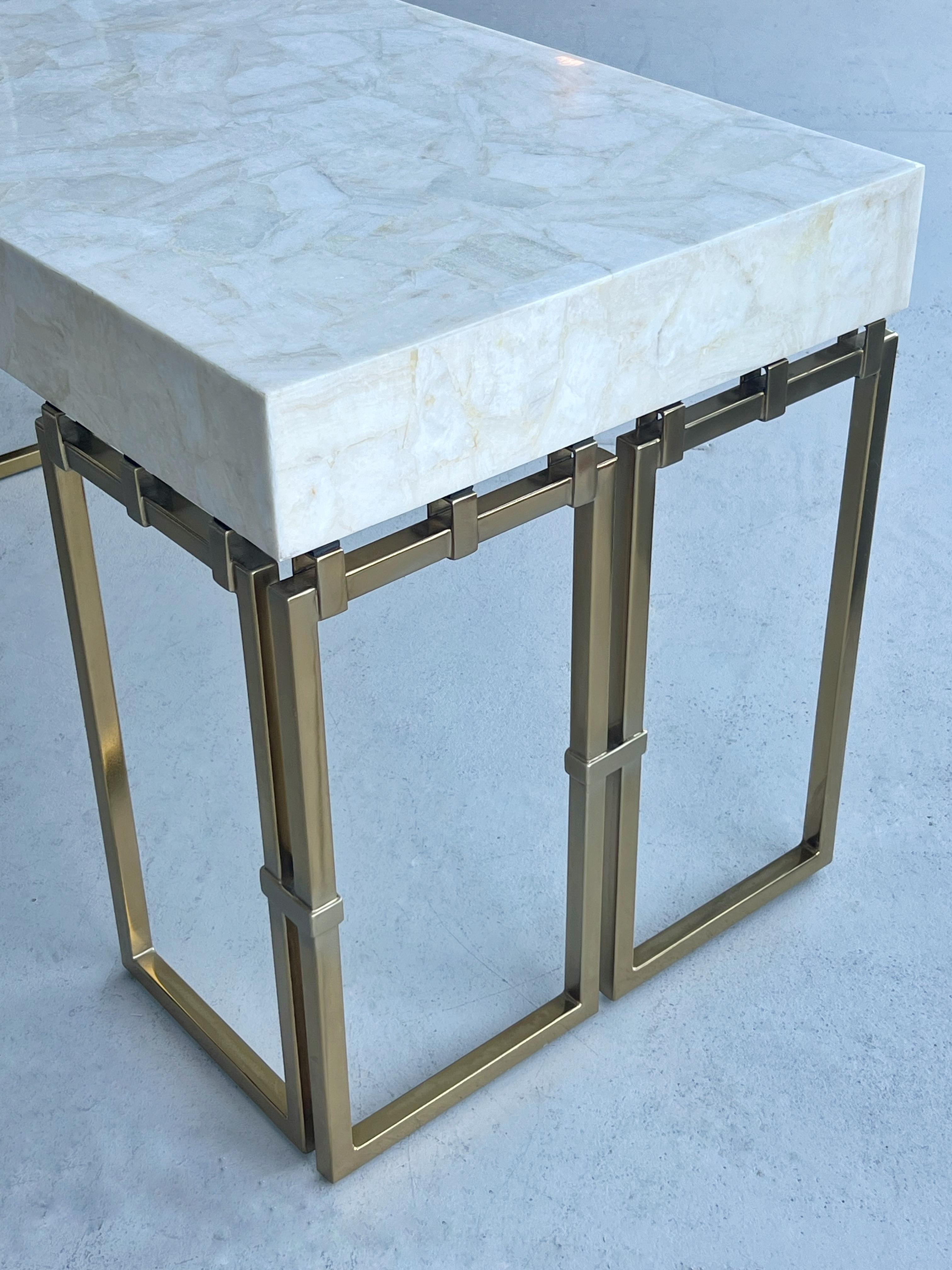 Crystal Quartz and Brass Desk Writing Table by Pride Sasser in vendita 3