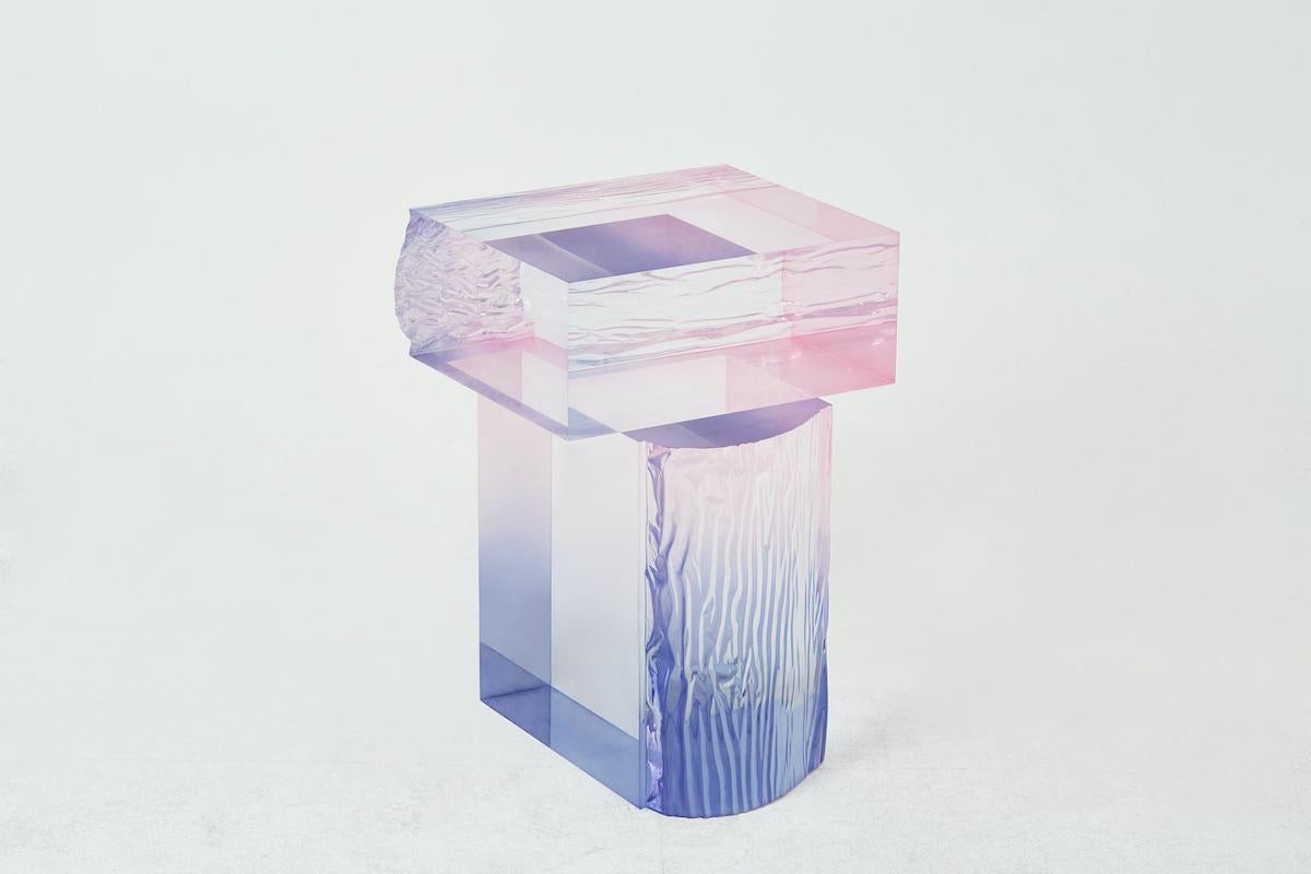 Korean Crystal Series Raw Side Edition Acrylic Table, Pink/ Blue Ombre/ Transparent For Sale