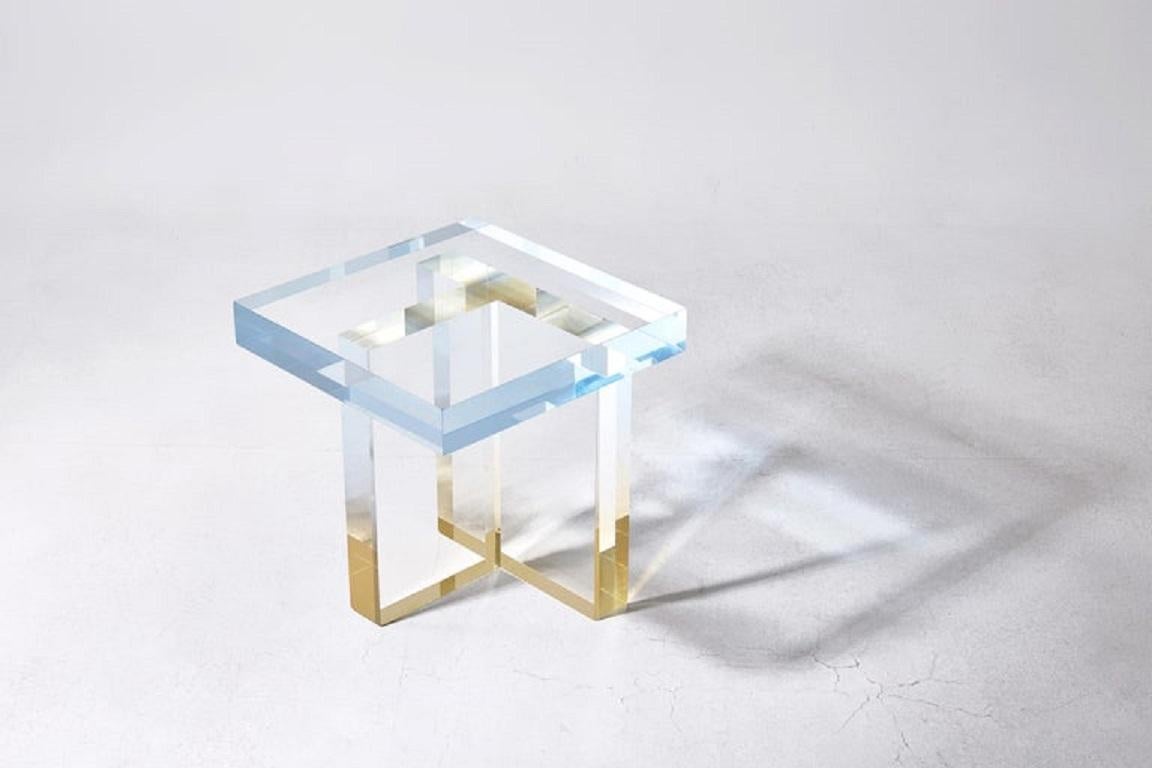 Crystal Series Table 01 Acrylic in Transparent Pink and Blue Customized For Sale 1