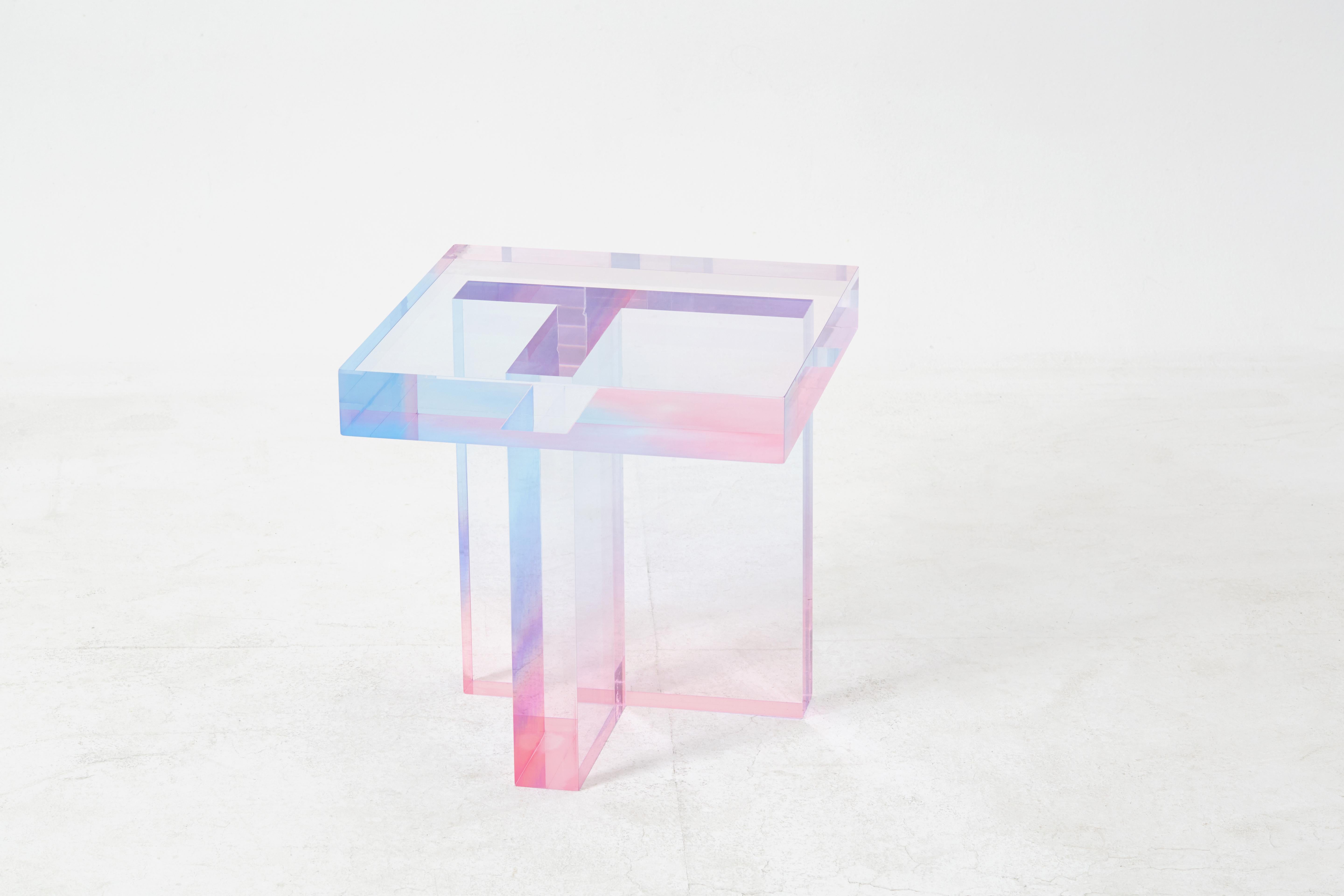 Korean Crystal Series Table 01 Acrylic in Transparent Pink and Blue Customized For Sale