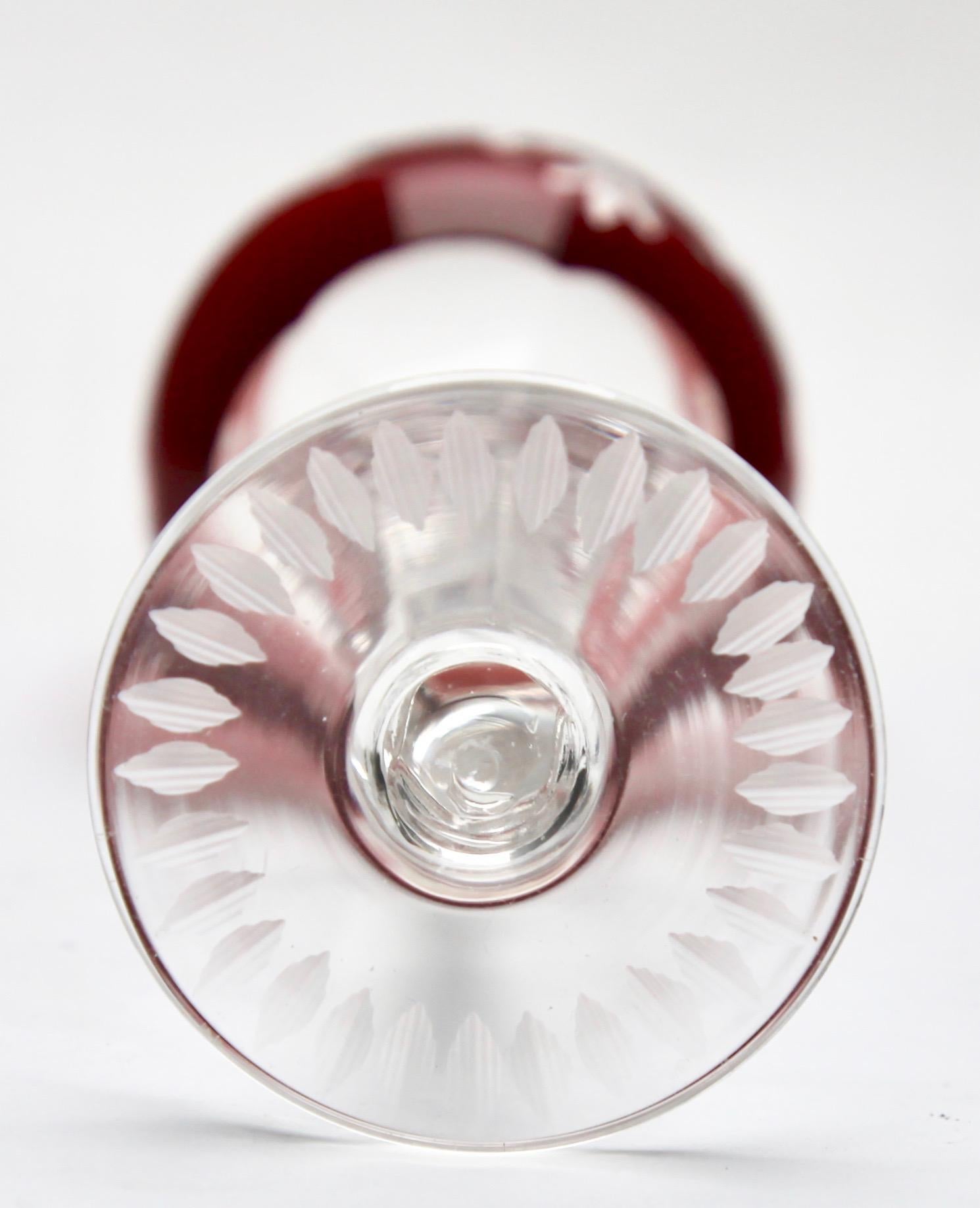 Sechser-Set Lausitzer Stem-Gläser Shot mit farbigem Overlay, geschliffen und klar (Kristall) im Angebot