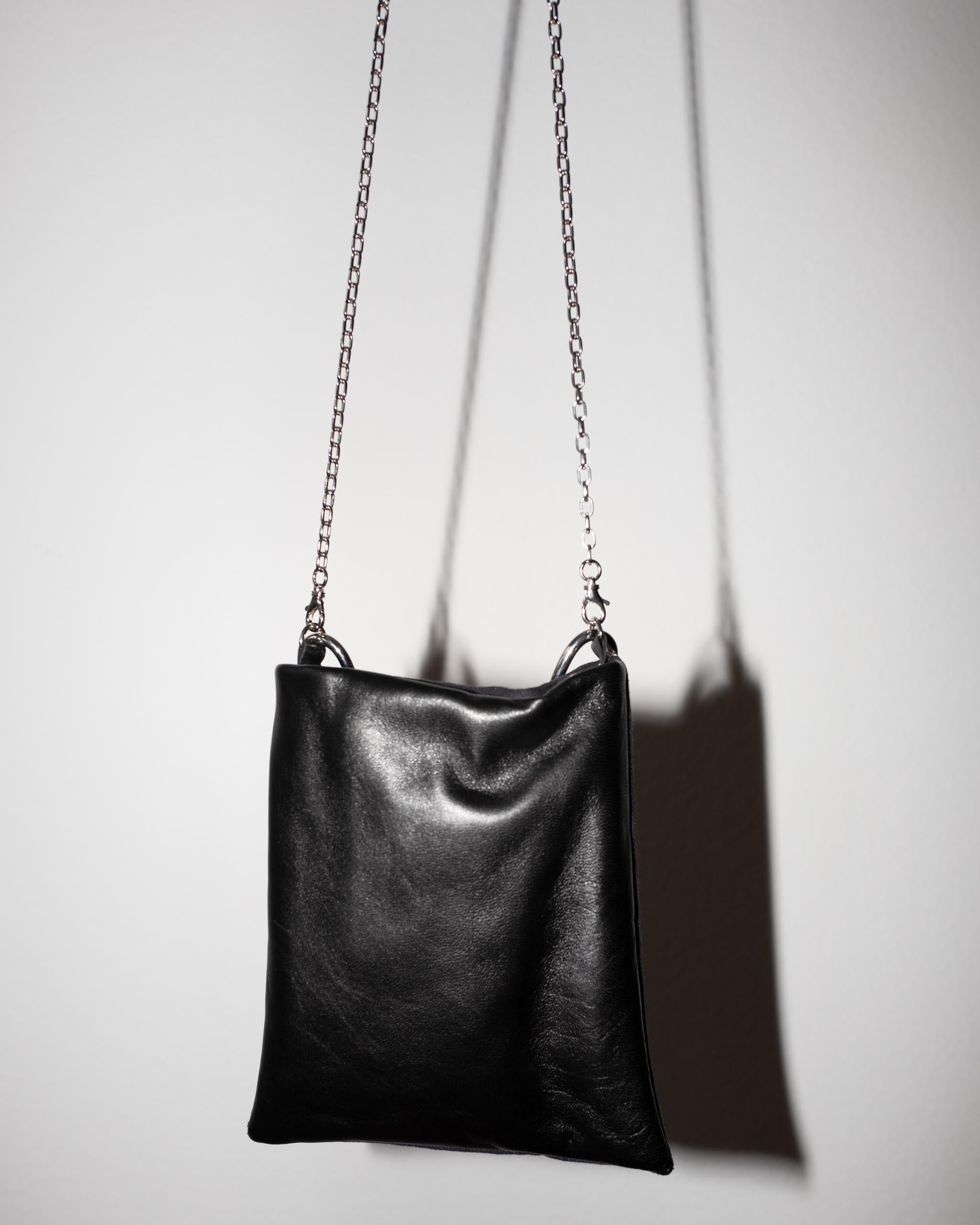 Crystal Star Embellished Black Evening Shoulder Bag Black Leather Chunky Chain For Sale 4