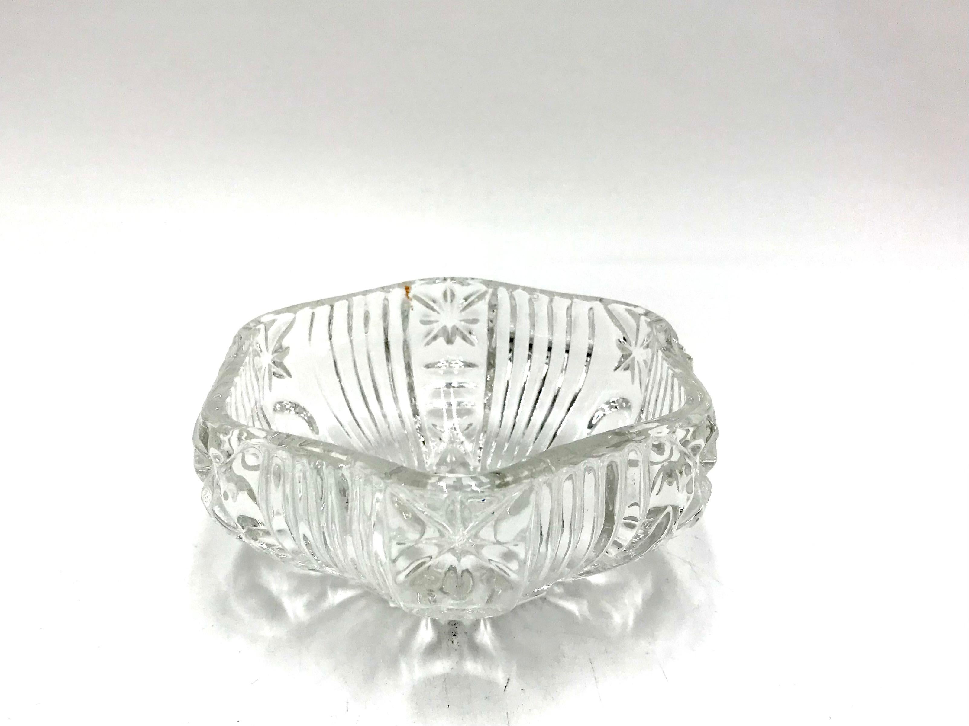 Crystal Sugar Bowl, Poland, 1960s In Good Condition For Sale In Chorzów, PL