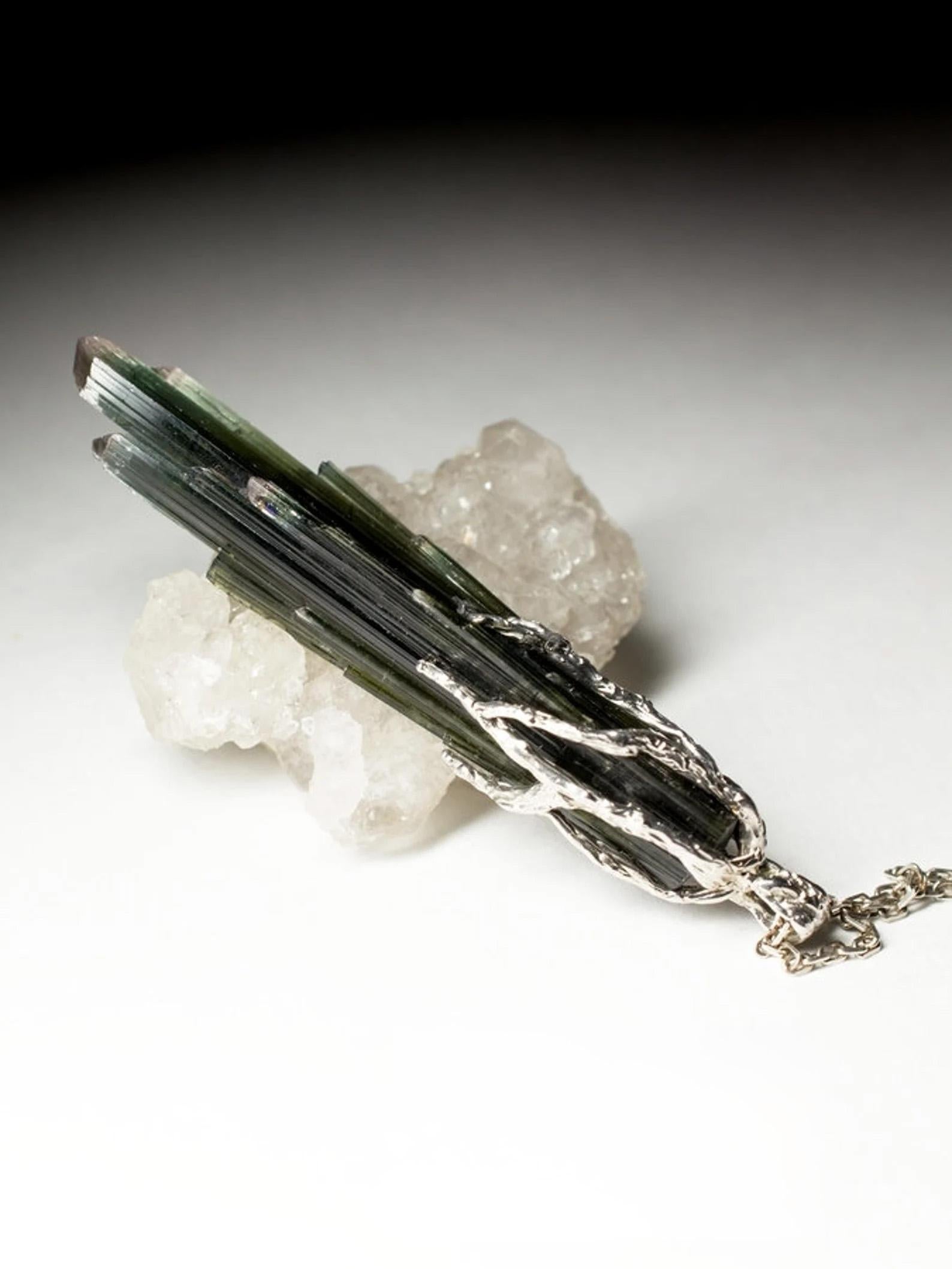 Crystal Tourmaline Silver Pendant Raw Crystal Dark Green Gemstone Vintage gift For Sale 3