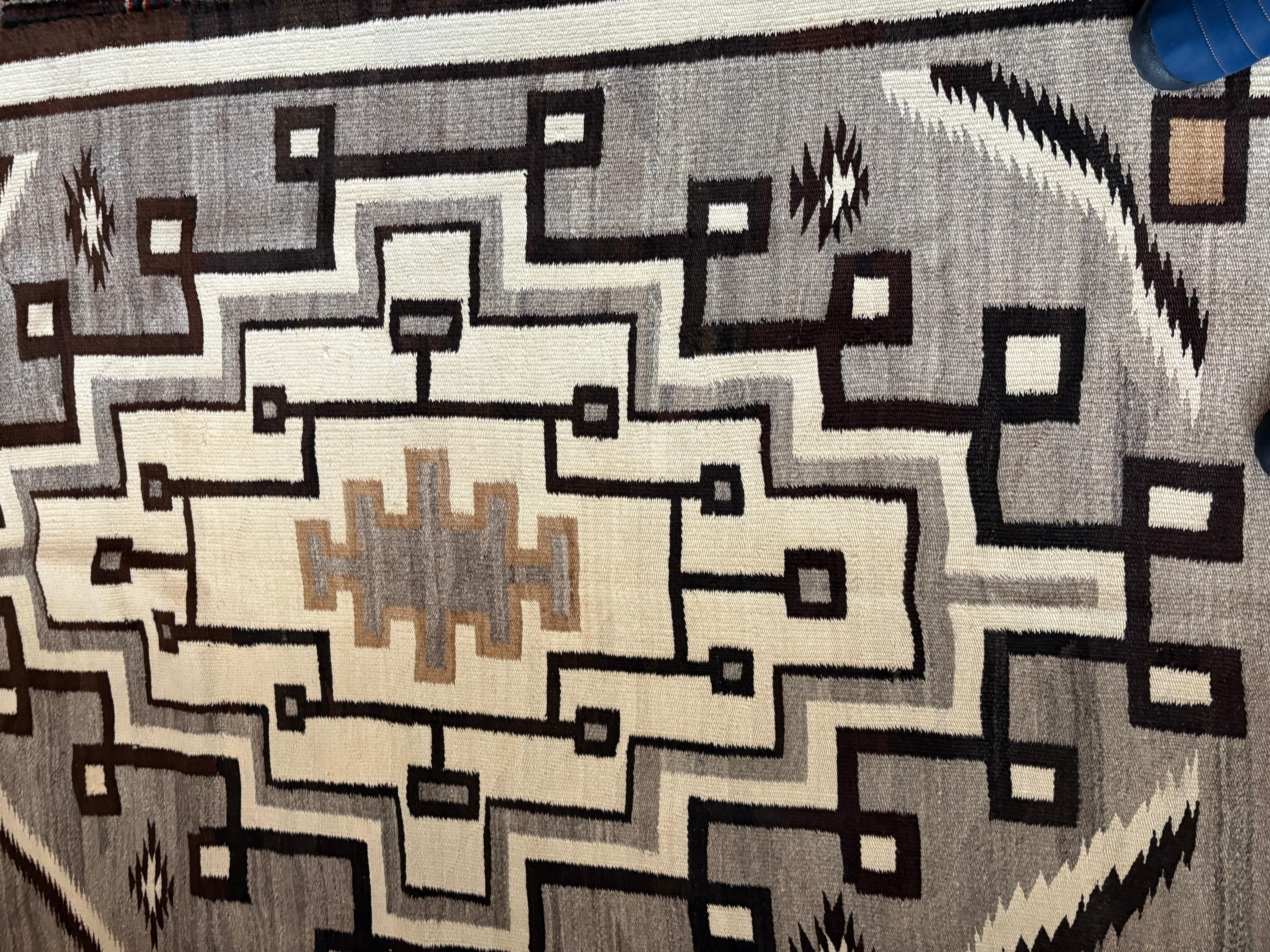 Adirondack Crystal Trading Post / Navajo Indian Weaving Area Rug For Sale
