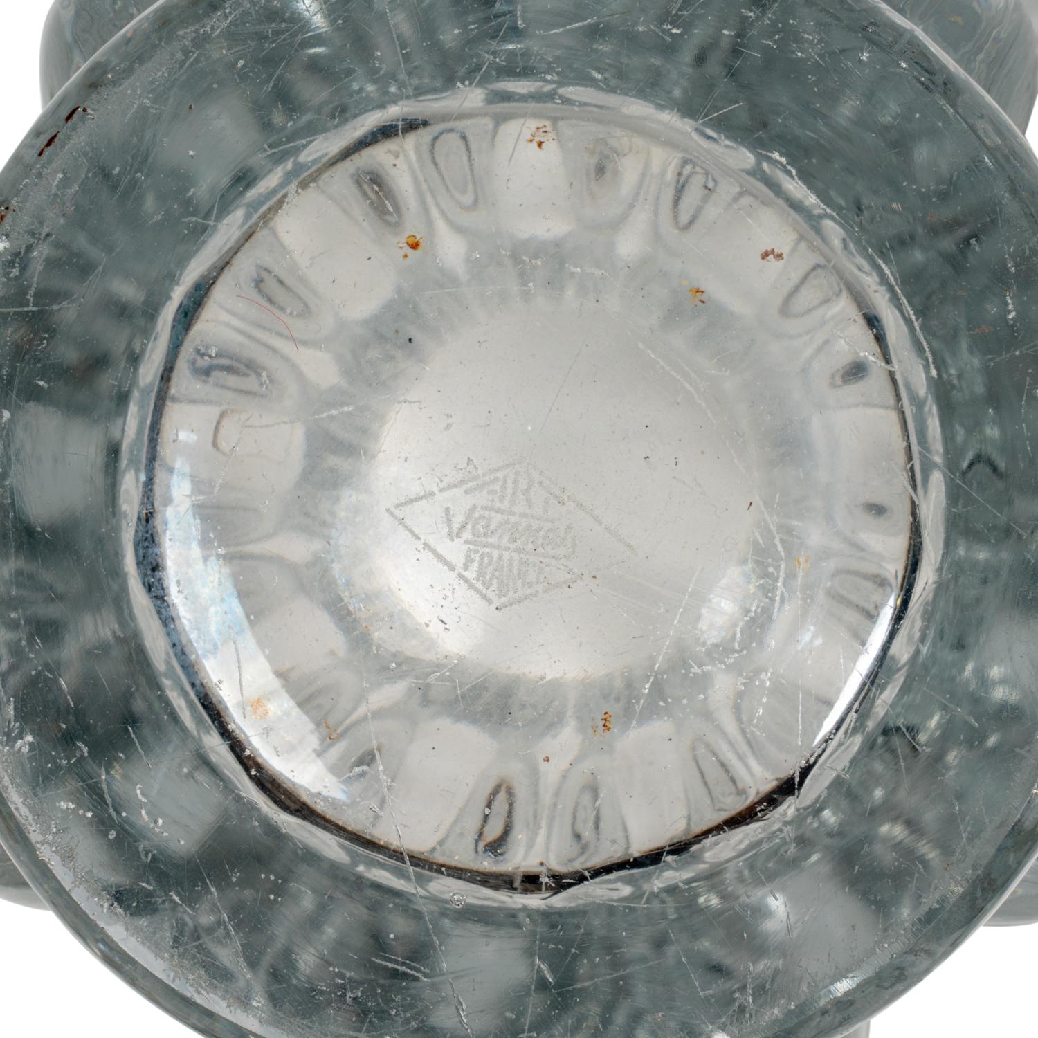 Crystal vase, 1920s  In Excellent Condition For Sale In Saint-Ouen, FR