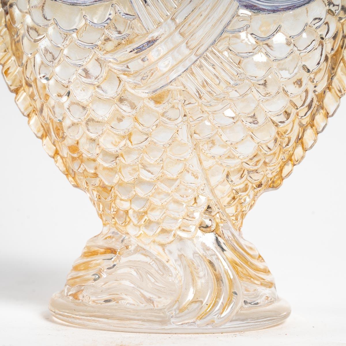 Crystal vase, Baccarat, Model by Gallé, Art Nouveau In Good Condition In Saint-Ouen, FR