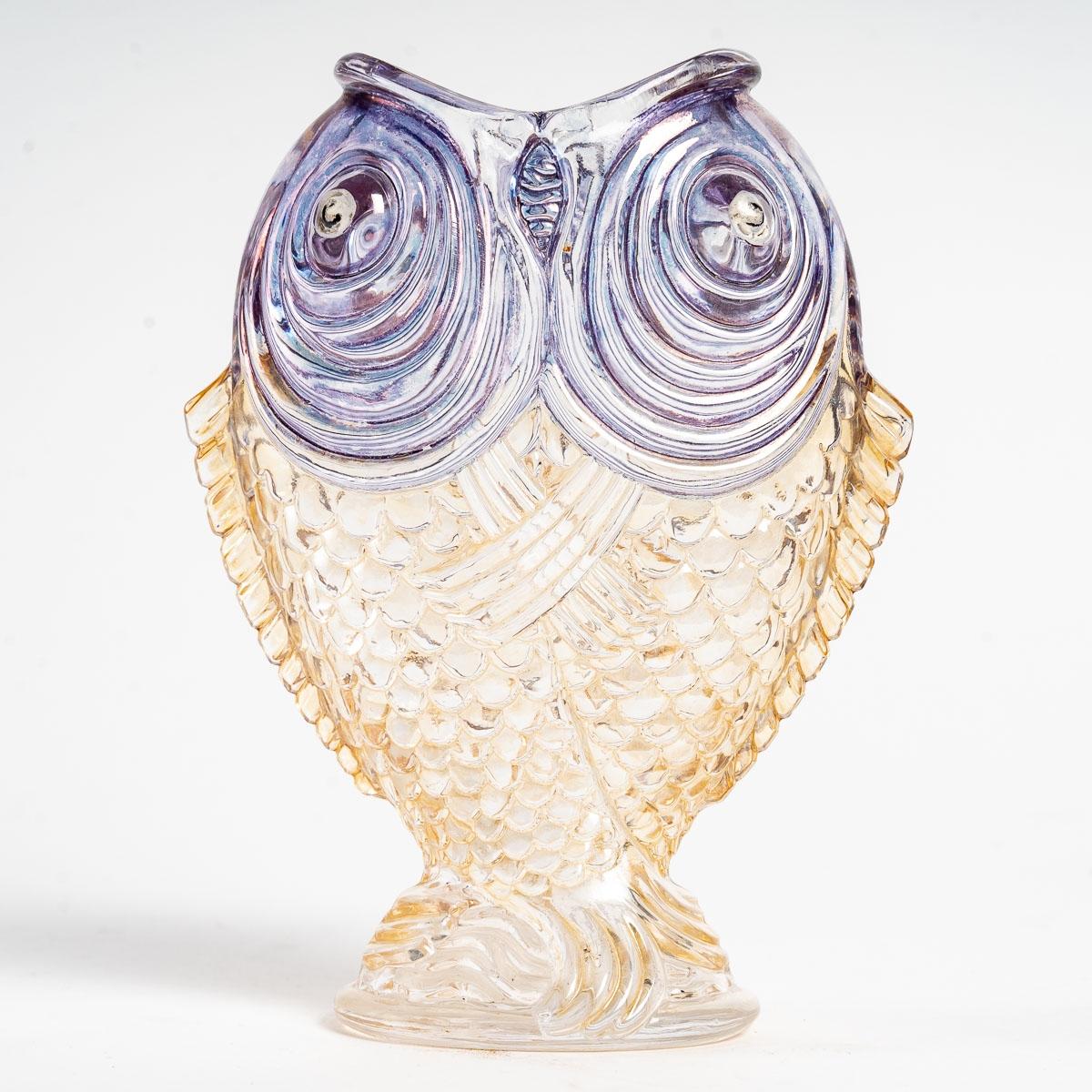 Crystal vase, Baccarat, Model by Gallé, Art Nouveau 2