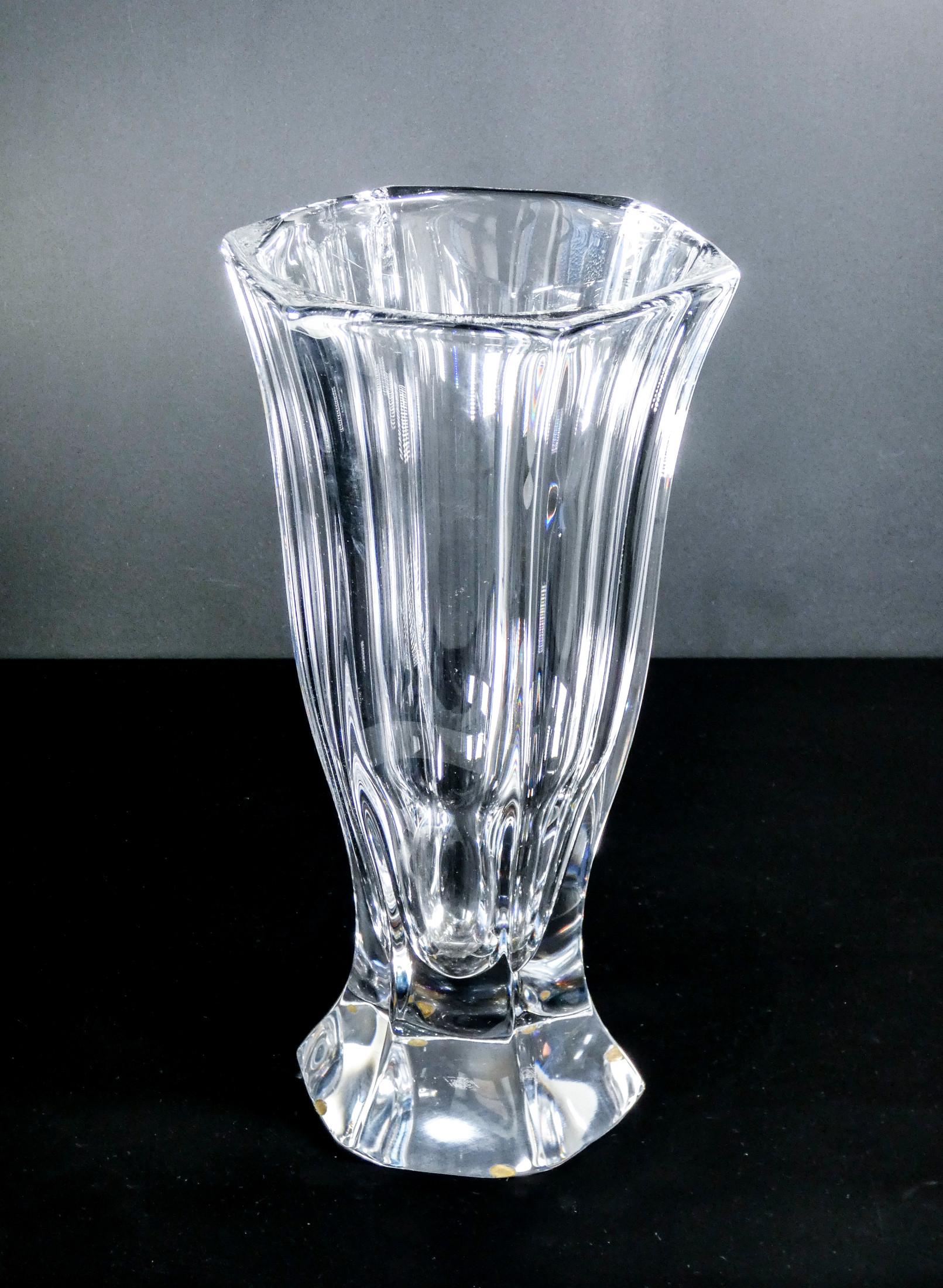 Crystal vase
design by VANNES Art,
branded on the bottom.
France, 20th century

ORIGIN
France

PERIOD
XX sec.

BRAND
VANNES Art
Le Chatel - France

MATERIALS
Crystal

DIMENSIONS
Ø 18.5 cm
H 34 cm

CONDITIONS
The vase is in