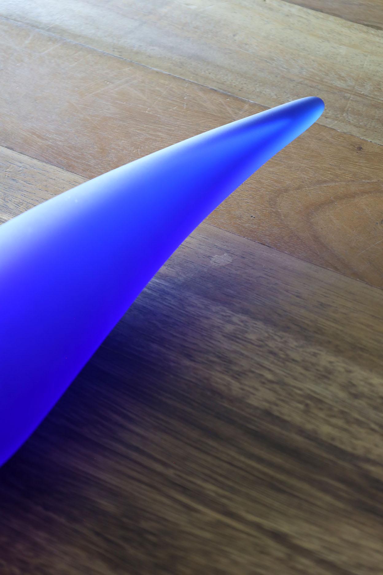 Vaso di cristallo 'Etrangeté n°3' di Philippe Starck per Daum in vendita 3