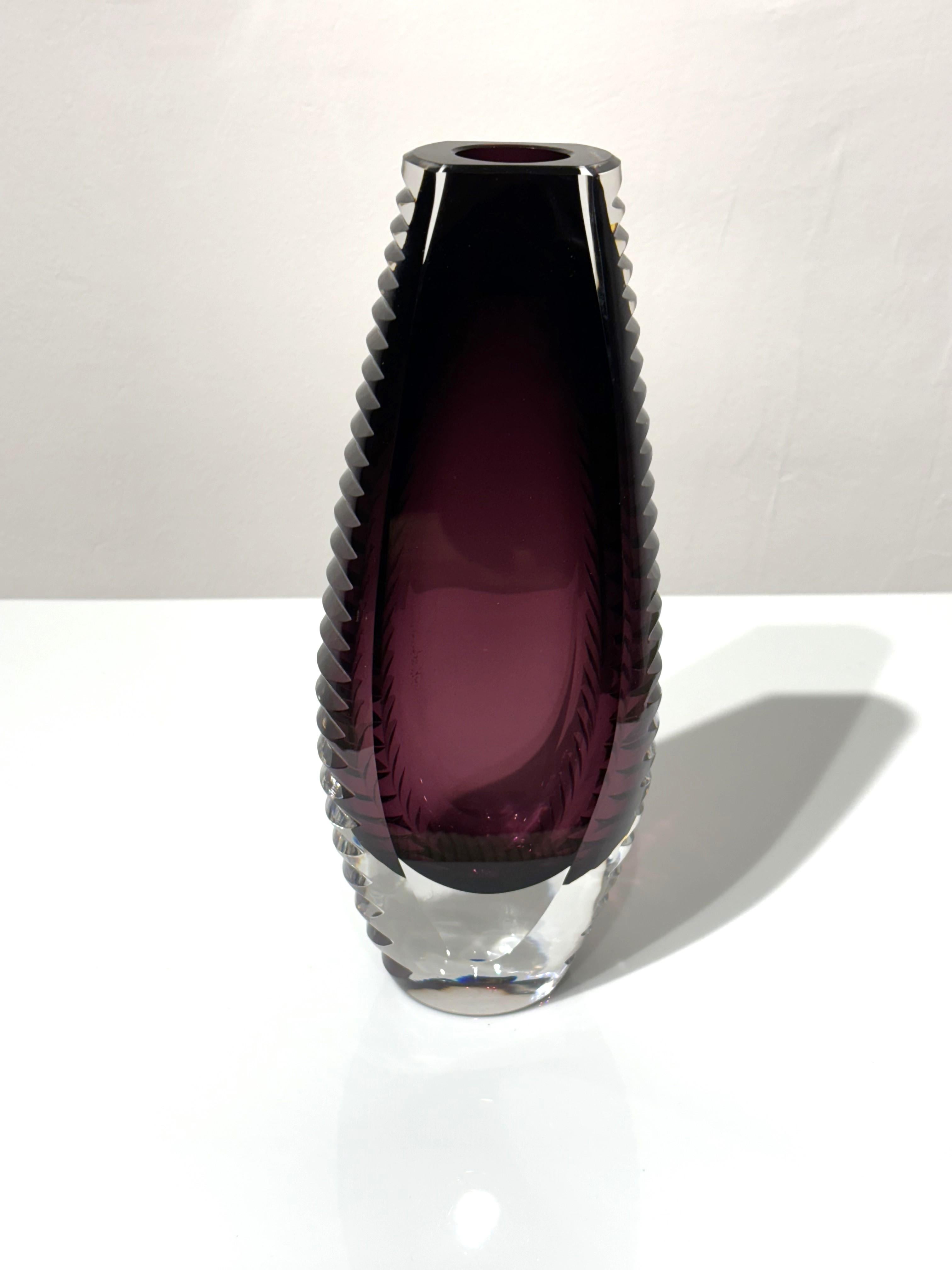 Crystal vase, handcut, 1970. For Sale 1