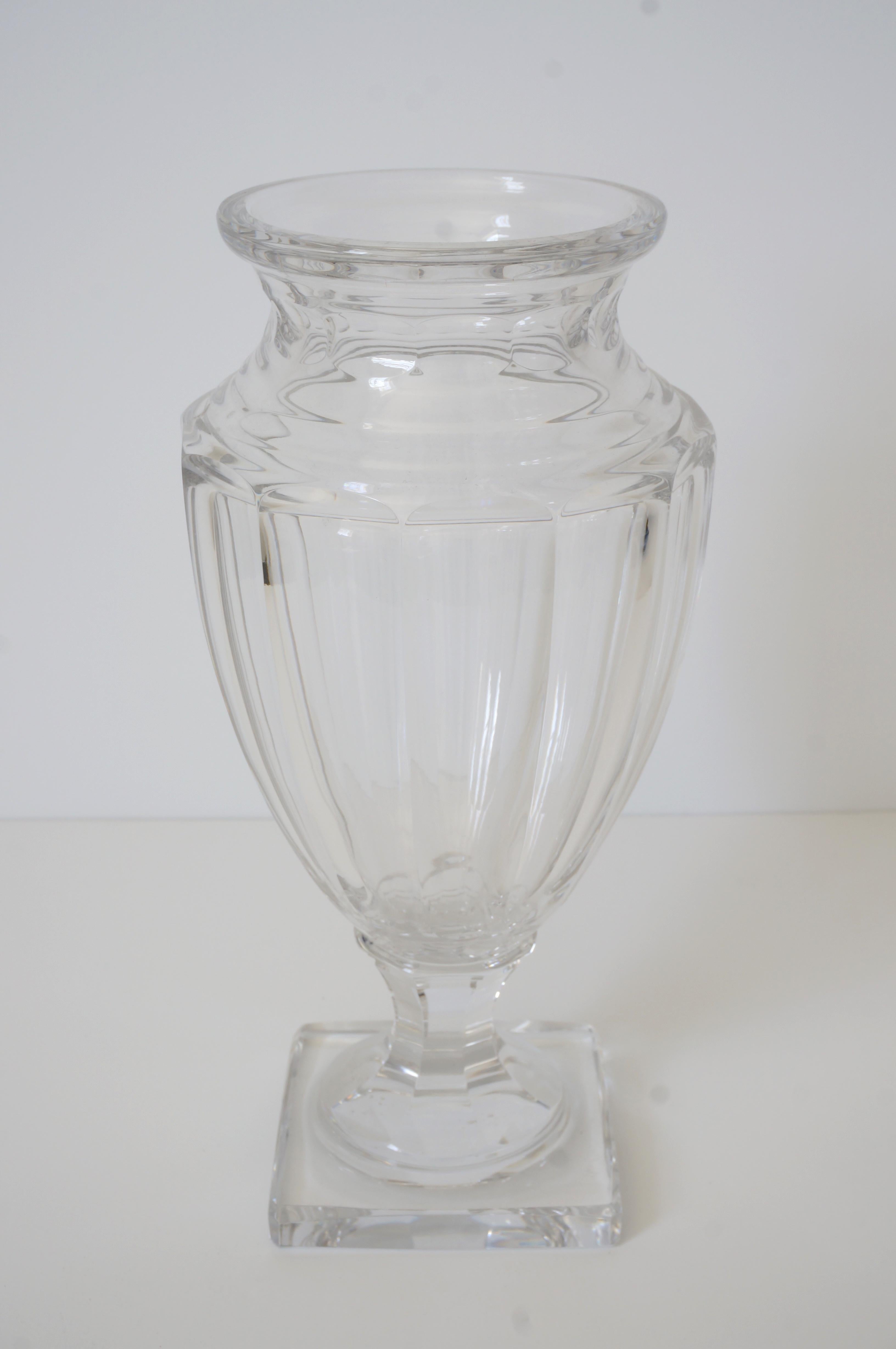 This stylish and chic Louis XVI style crystal vase dates to the 1930s-1940s and is very much in the form of a vase created by Baccarat 

Note: Signed on the verso (see image #9).

