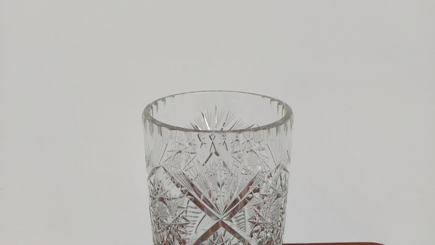 polish crystal vase