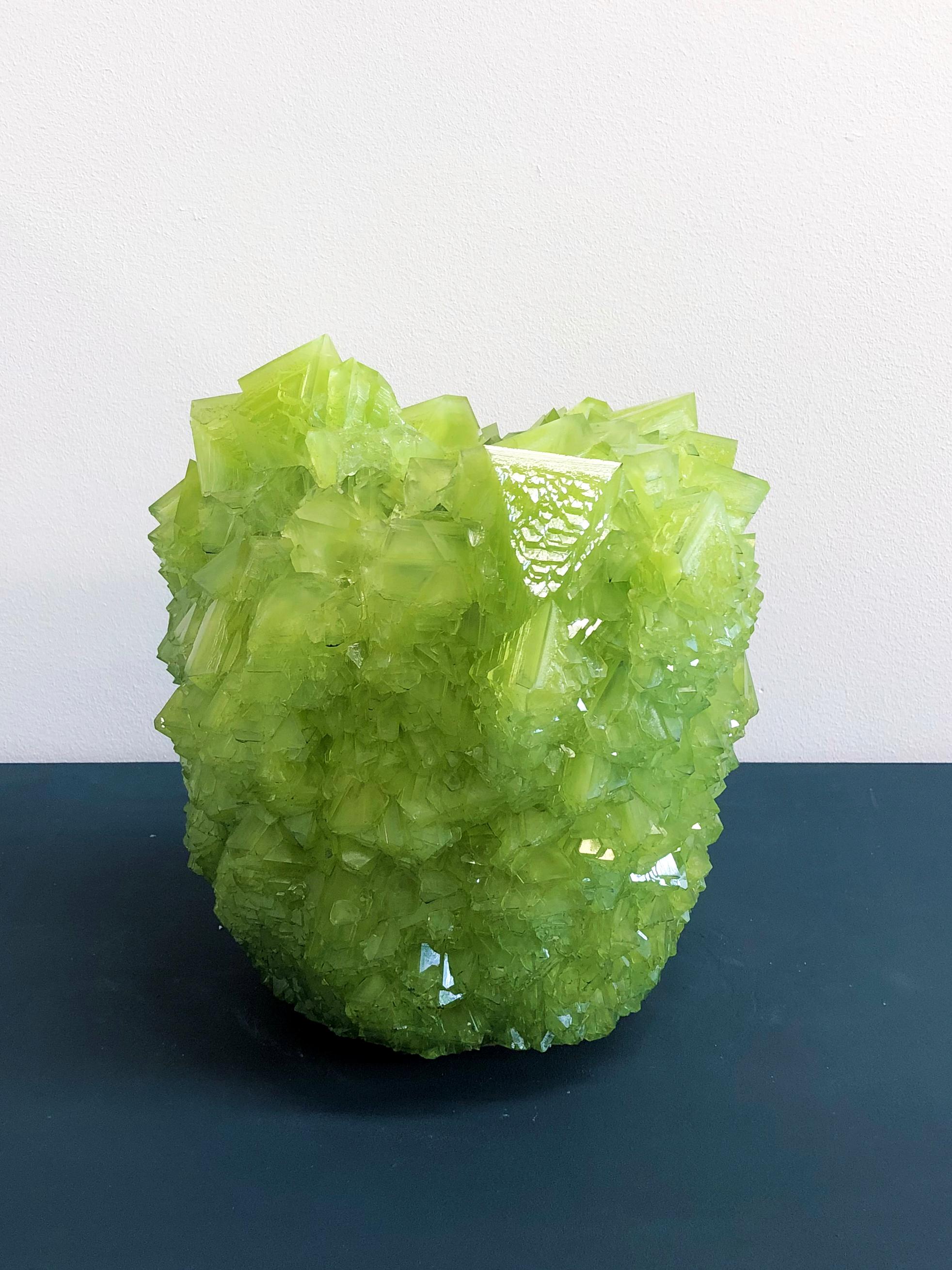 Baroque Crystal Vase Smaragd Medium by Isaac Monte