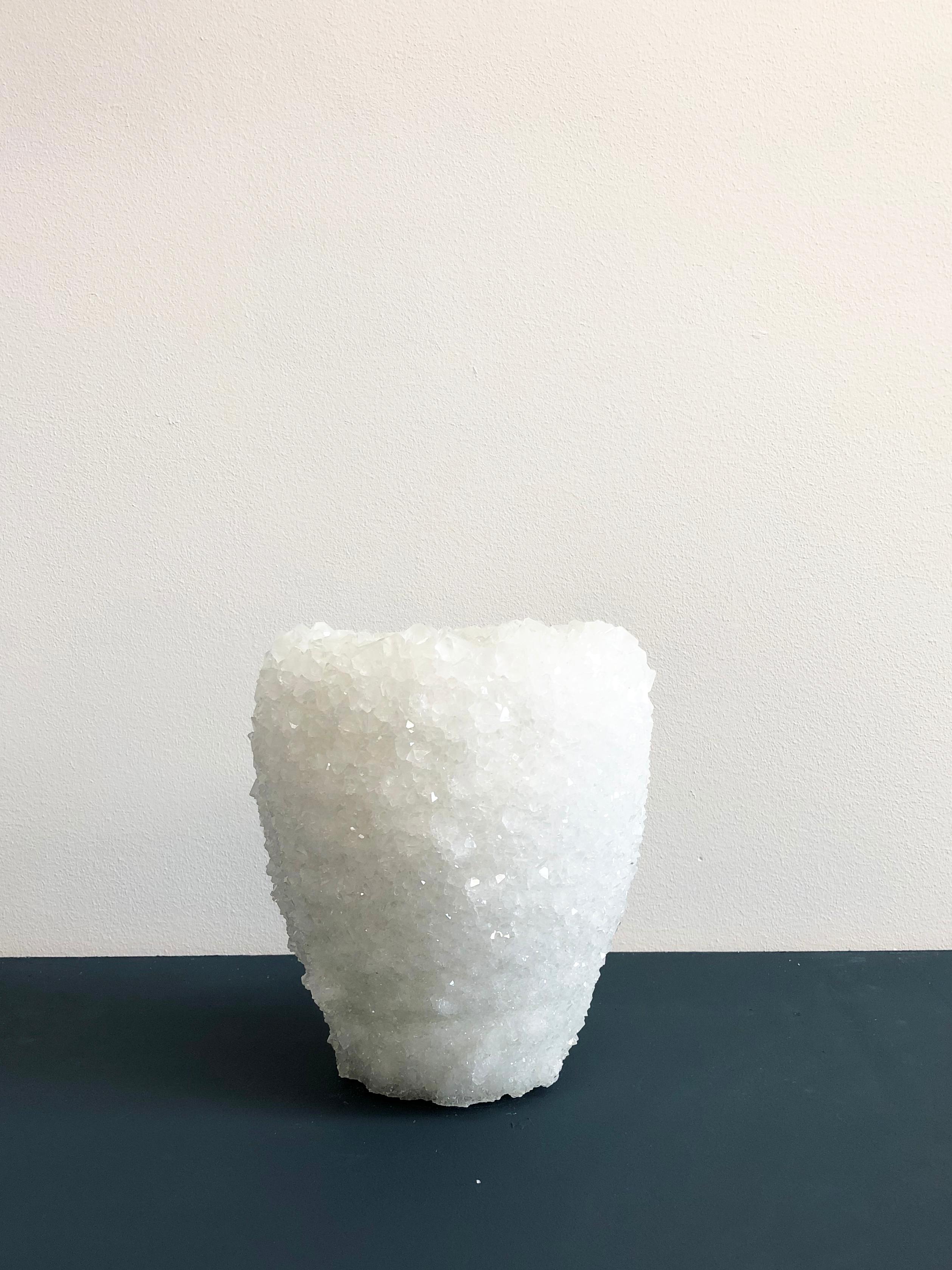 Dutch Crystal Vase White 2 Medium by Isaac Monte