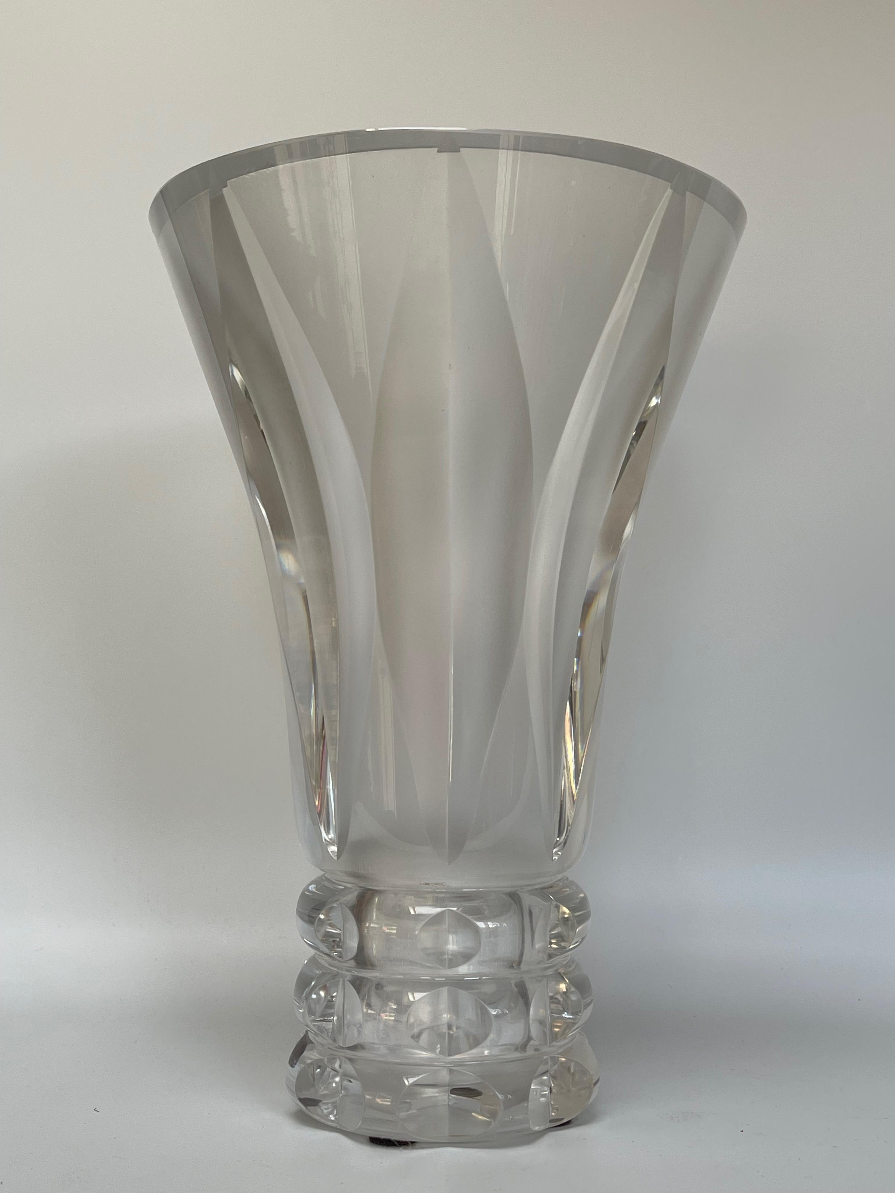 Crystal Vase with Cut Sides Cristallerie Saint Louis For Sale 7