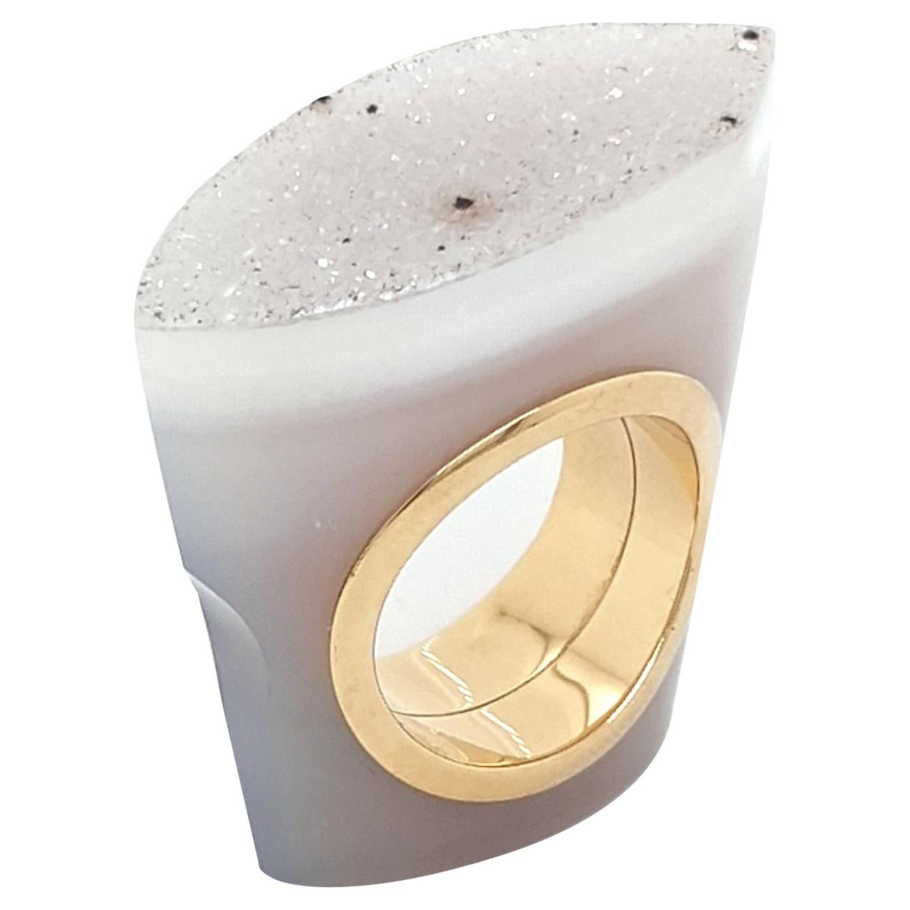 Kristallisierter Drusy Achat Ring mit 18 Karat Gelbgold