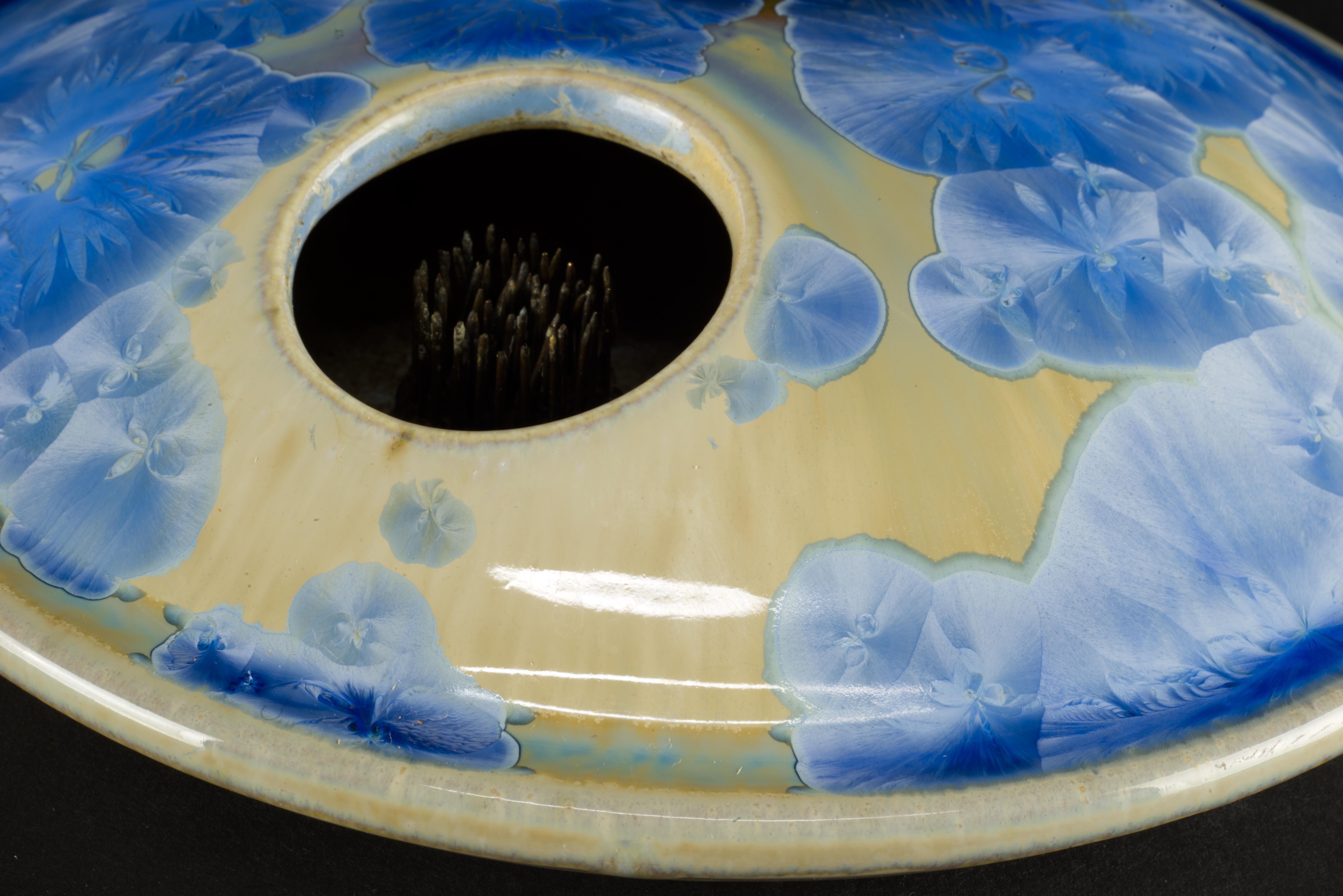 Vase Ikebana en céramique à glaçure cristalline, bleu, American Studio Pottery, 2003 en vente 5
