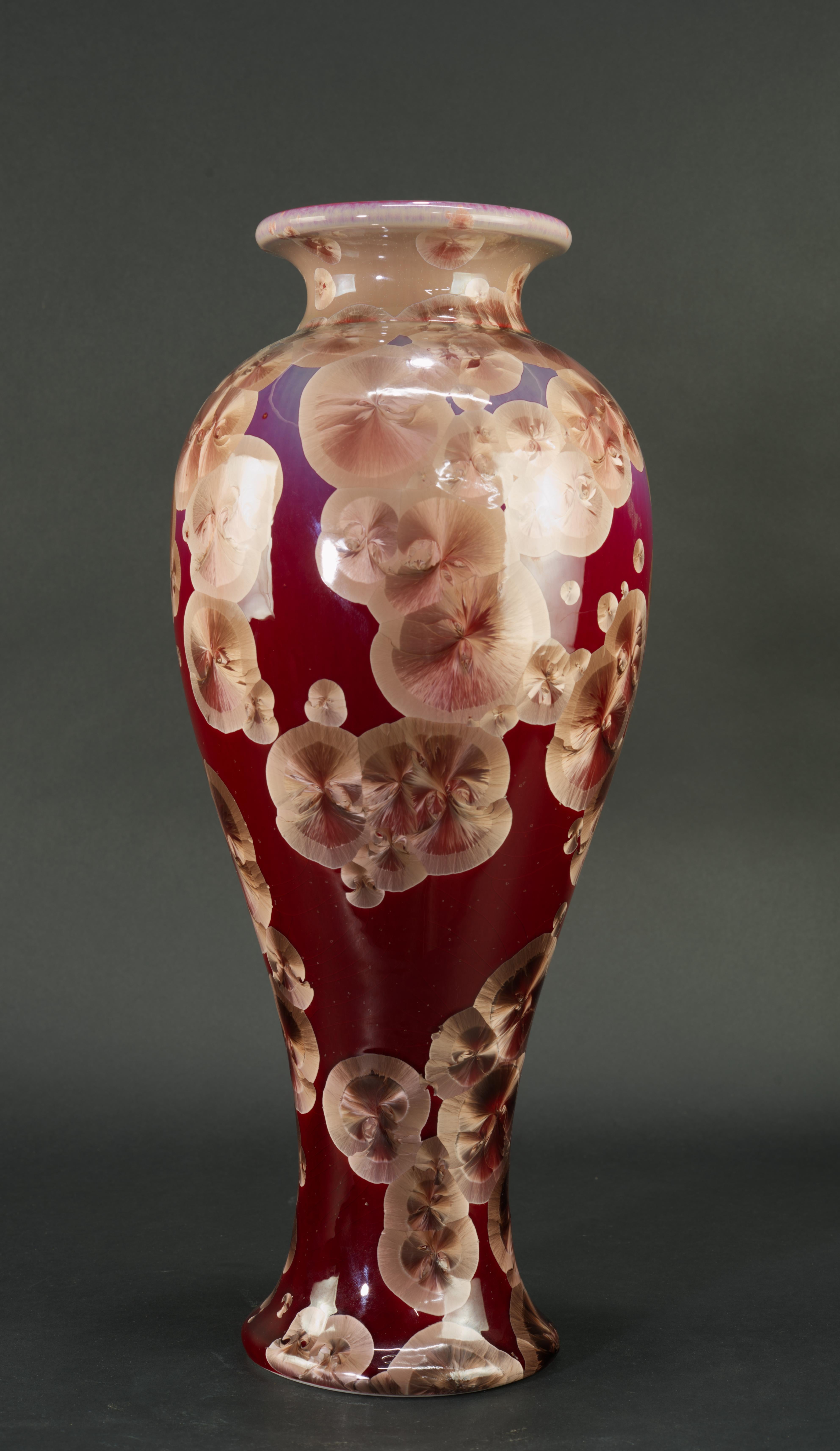Crystalline Glaze Ceramic Vase, Red and Beige, American Art Studio Pottery In Good Condition For Sale In Clifton Springs, NY