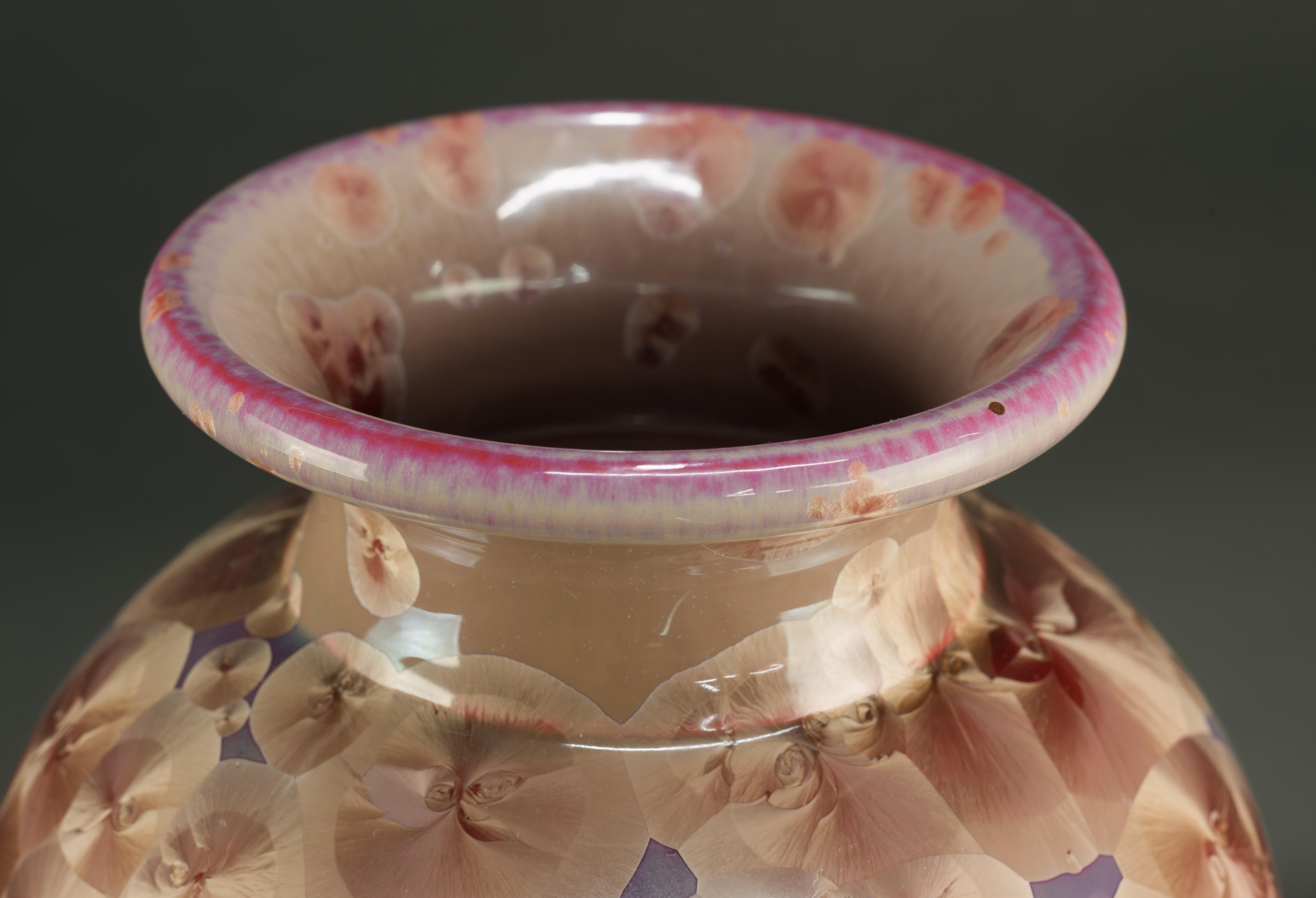 Crystalline Glaze Ceramic Vase, Red and Beige, American Art Studio Pottery For Sale 2