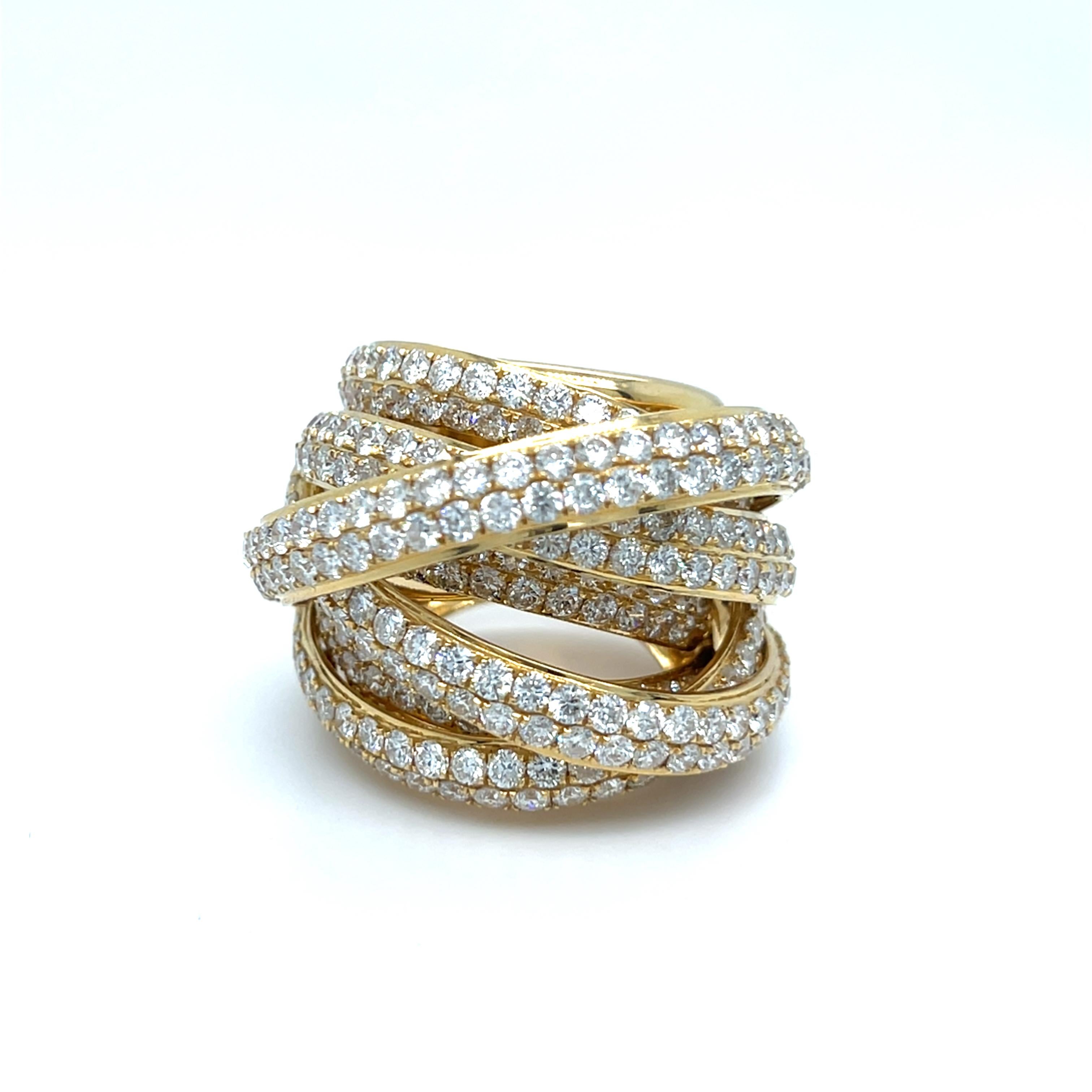 C&S Jewelers 18k Yellow Gold Appx 15ct Diamonds Multi-Band Ring size 7 26.3g für Damen oder Herren im Angebot