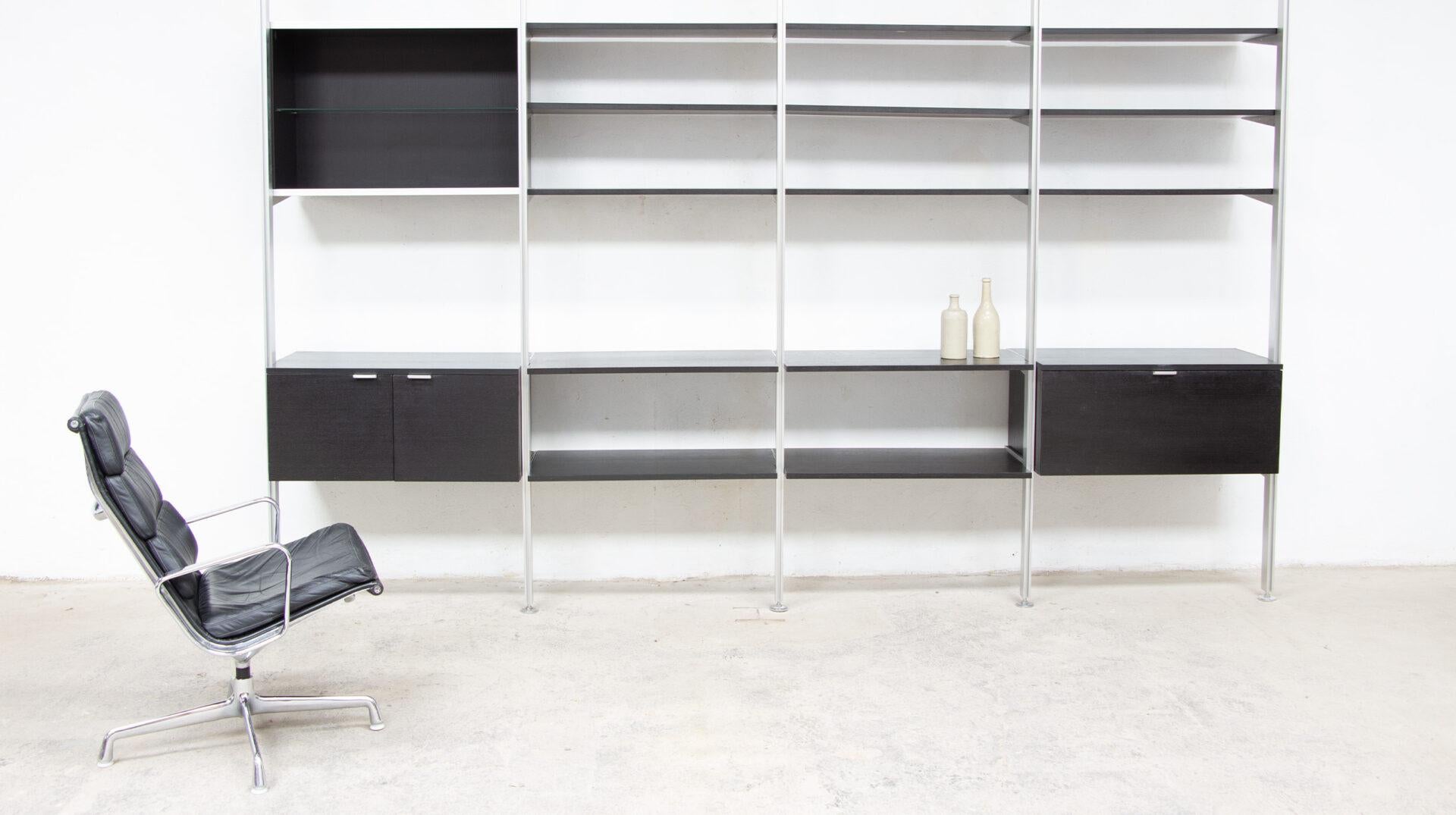 Americano Libreria CSS George Nelson, edizione Mobilier International, 1970'. in vendita