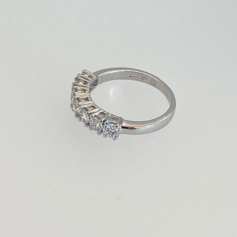   ct 1.00 riviere 7 diamond engagement ring  18 Kt White Gold  gr 3.96  For Sale 4