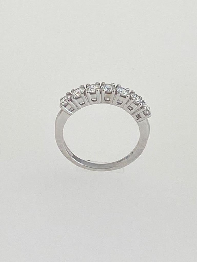   ct 1.00 riviere 7 diamond engagement ring  18 Kt White Gold  gr 3.96  For Sale 2