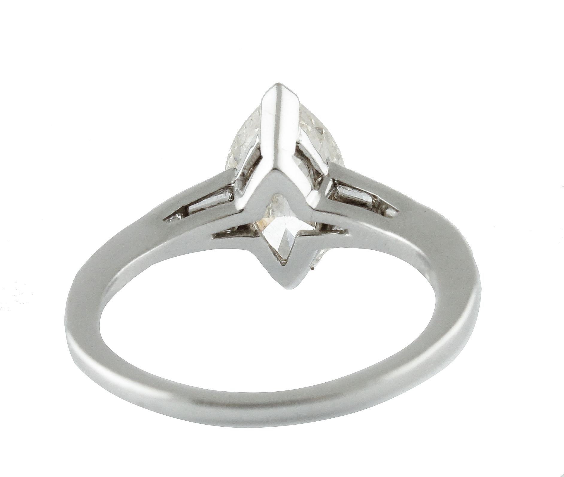 Brilliant Cut ct 2, 20 Diamond 18 kt White Gold Solitaire Ring For Sale