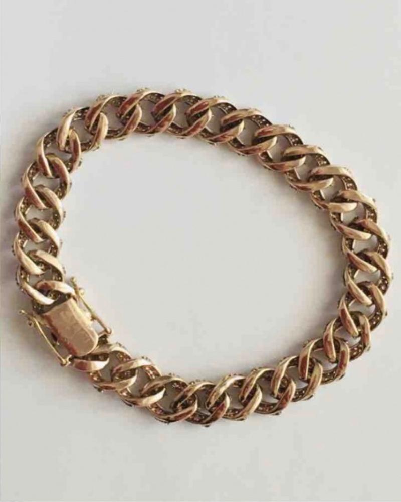 Contemporary Ct 5, 68 of Diamonds on Groumette Bracelet in 18k Gold For Sale