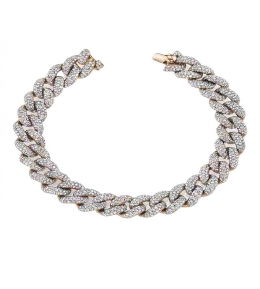 Round Cut Ct 5, 68 of Diamonds on Groumette Bracelet in 18k Gold For Sale